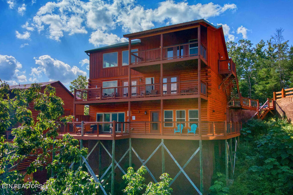 4109 Sherwood Heights Way Pigeon Forge TN 37863