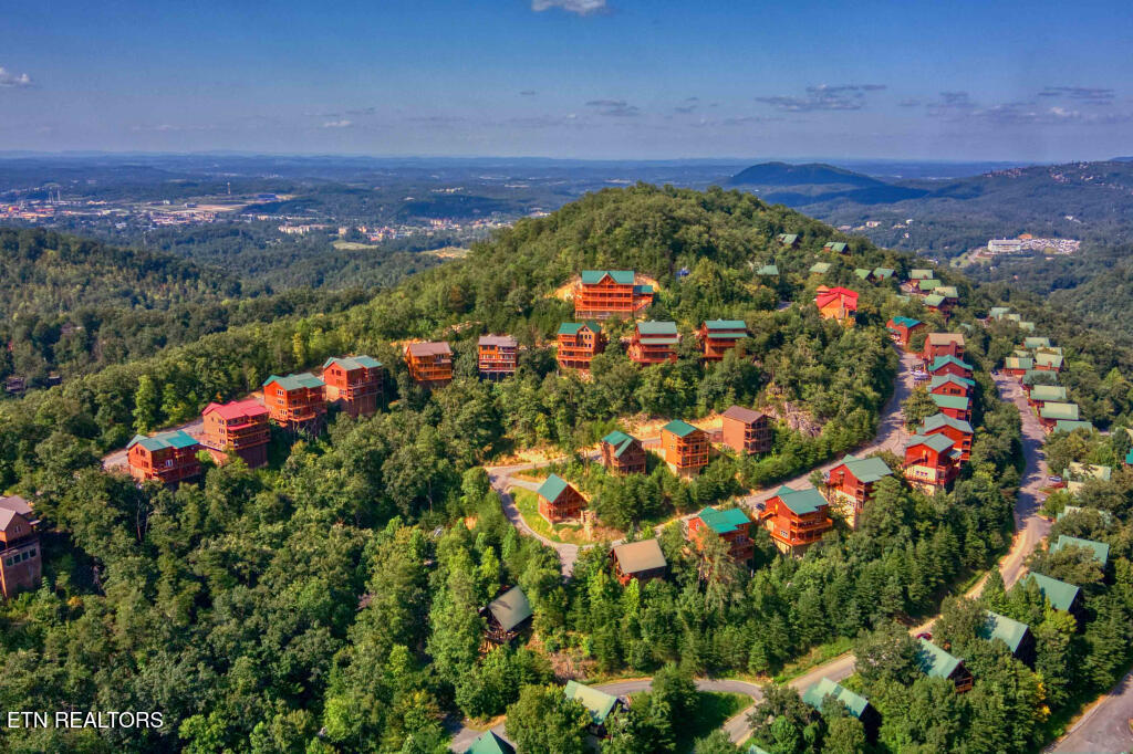 4109 Sherwood Heights Way Pigeon Forge TN 37863