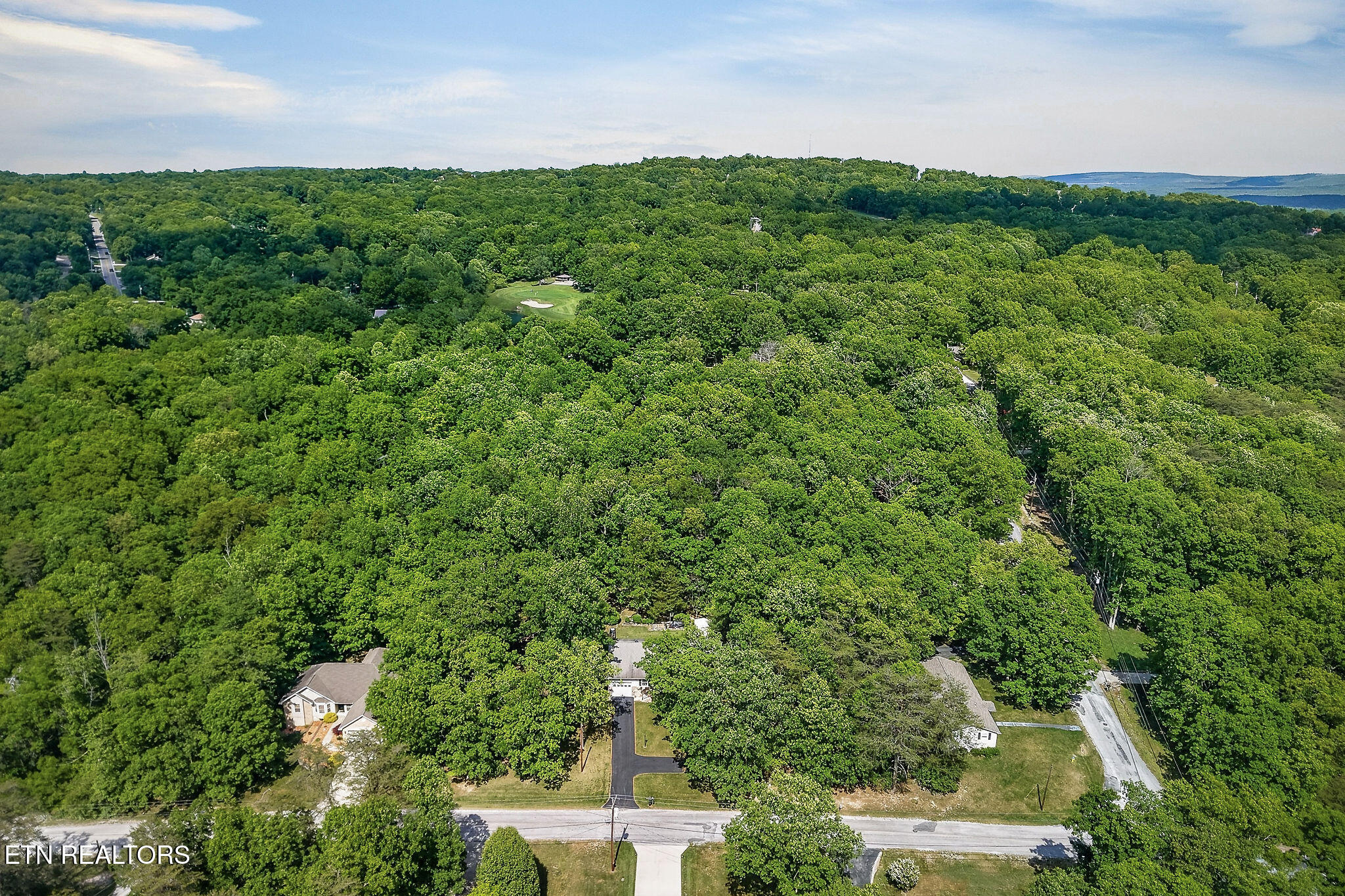 205 Kings Down Drive Crossville TN 38558