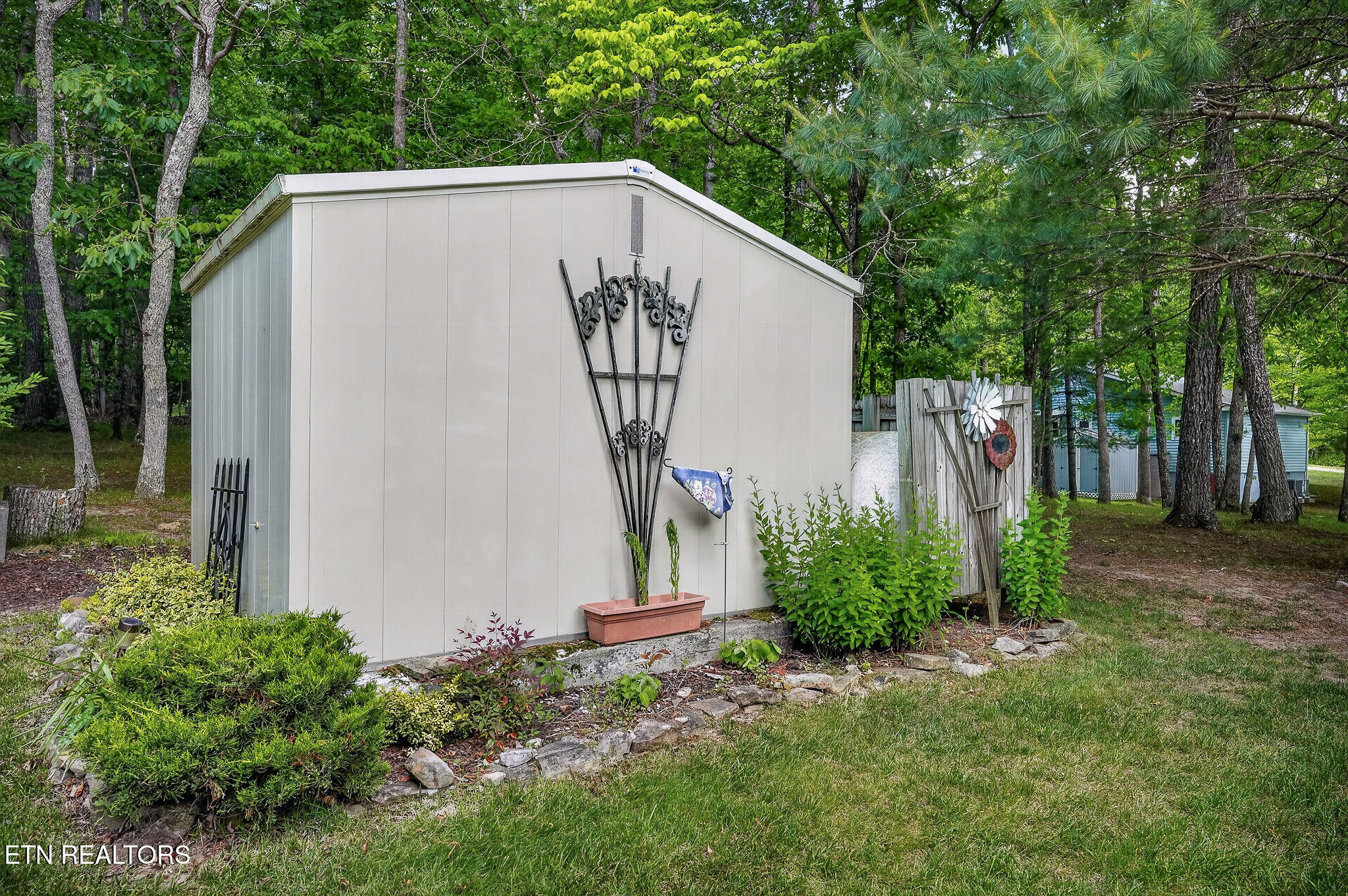 205 Kings Down Drive Crossville TN 38558