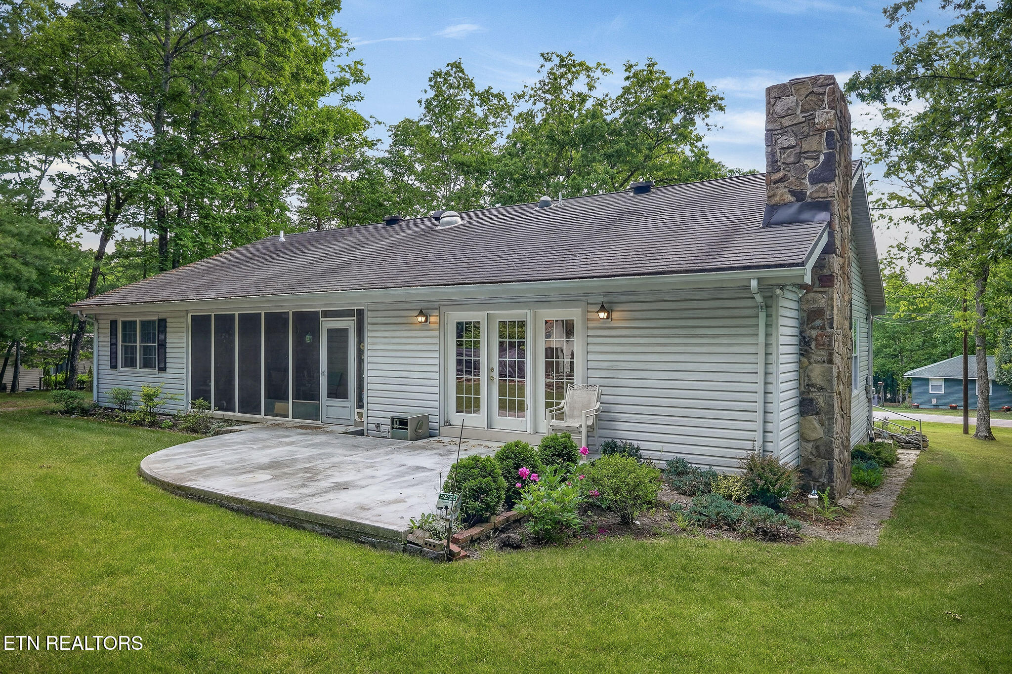 205 Kings Down Drive Crossville TN 38558