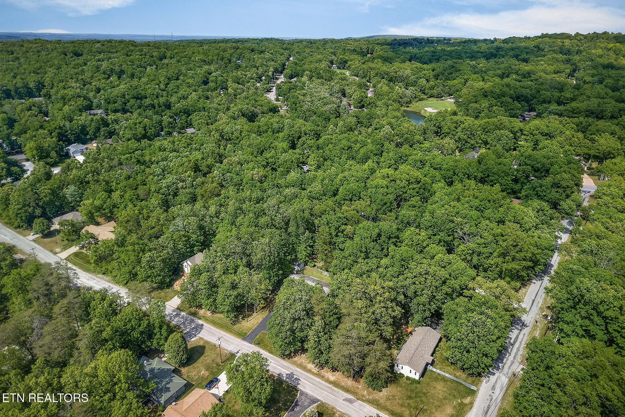 205 Kings Down Drive Crossville TN 38558