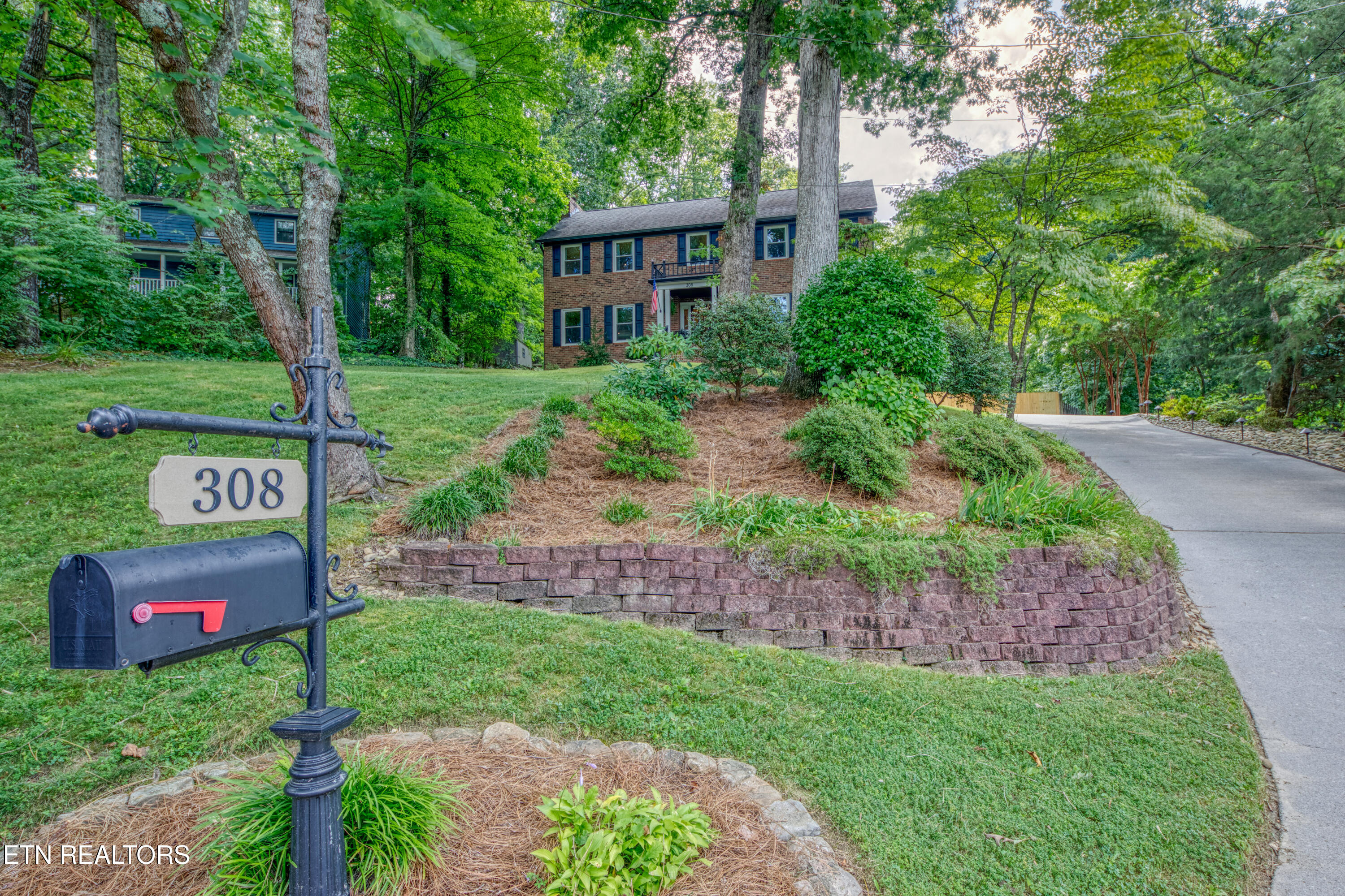 308 Timberhill Court Knoxville TN 37934