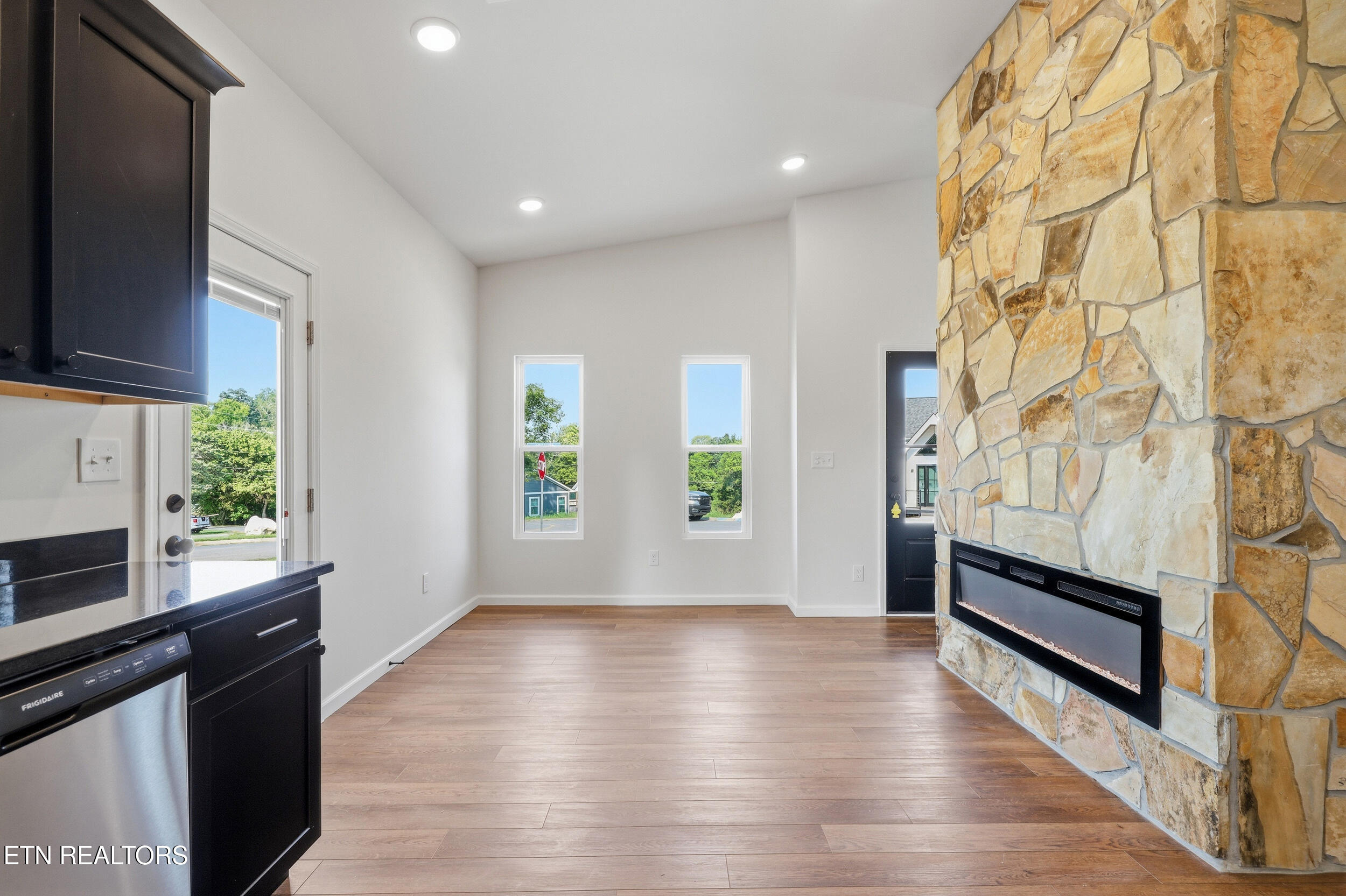 203 Granite Drive Sevierville TN 37876