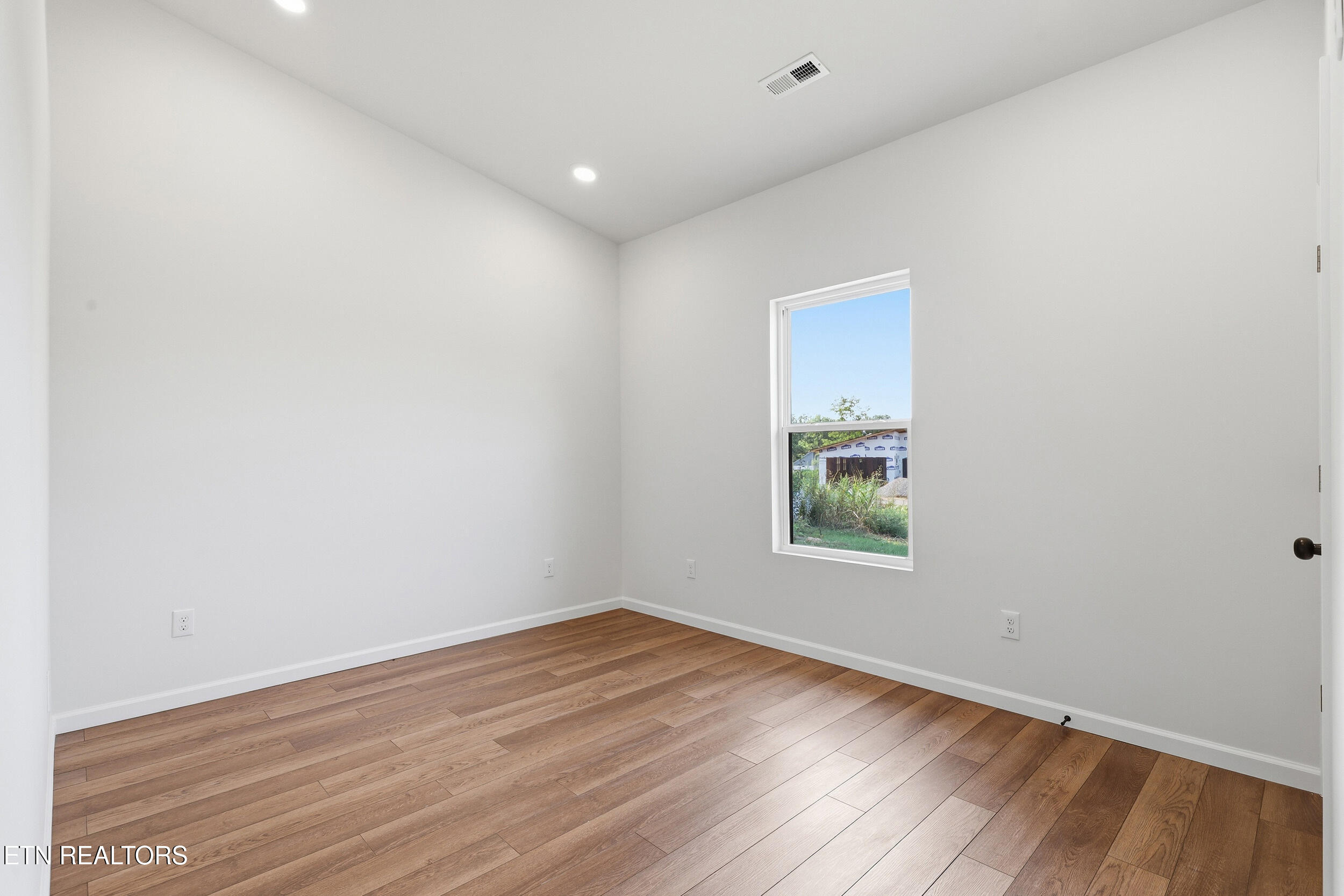 203 Granite Drive Sevierville TN 37876