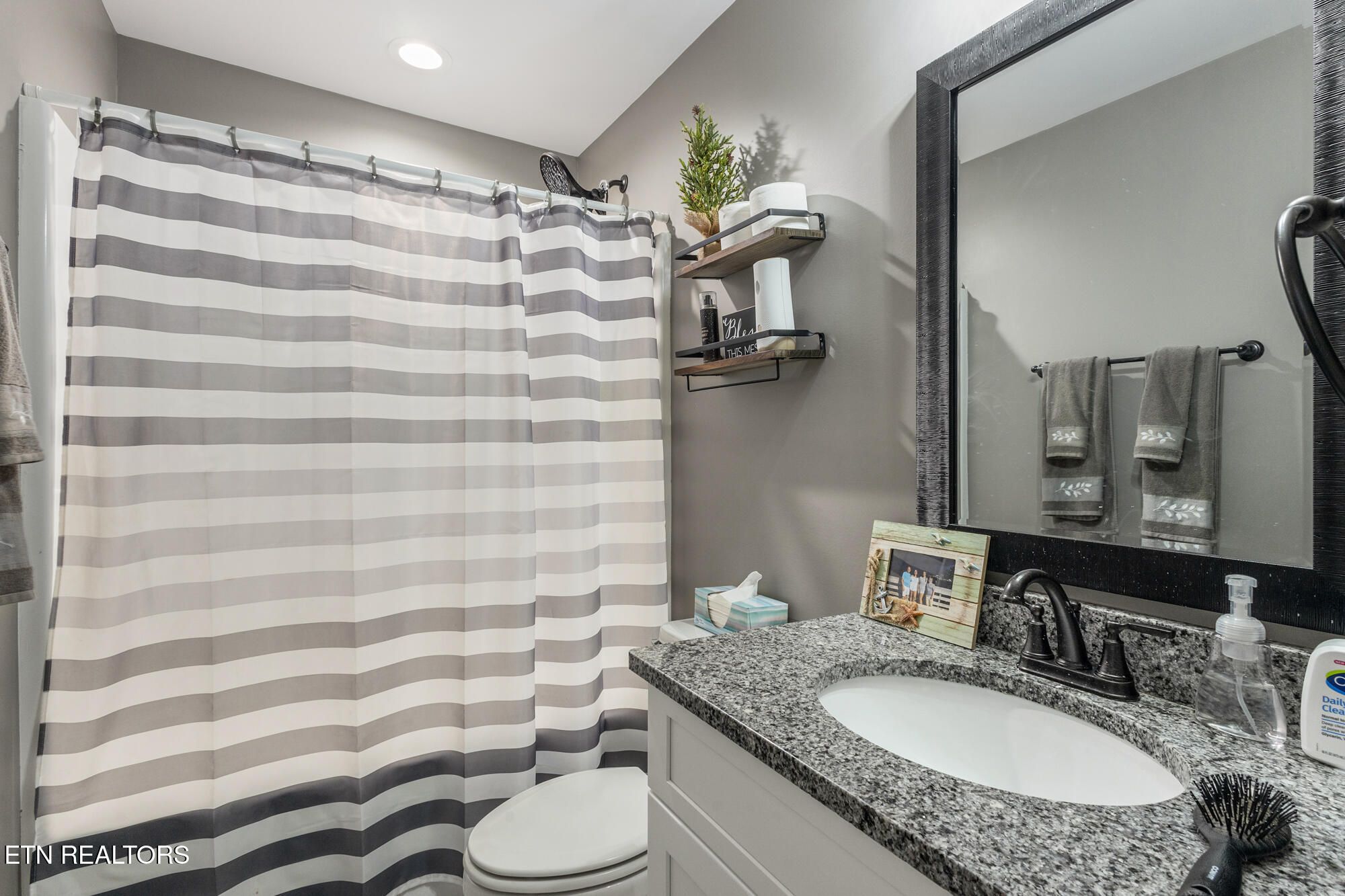 547 Carrington Boulevard Lenoir City TN 37771
