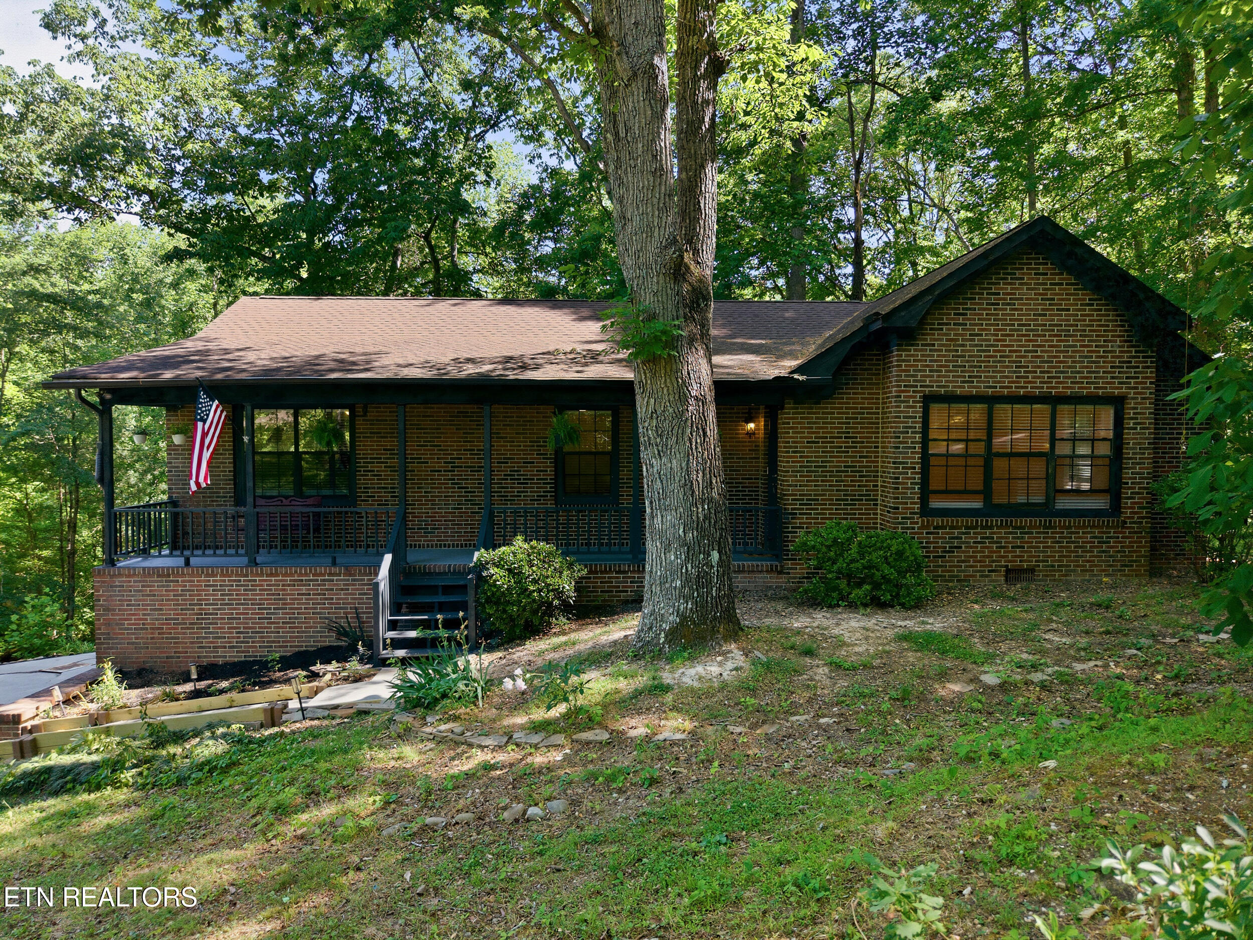 141 Milligan Lane Clinton TN 37716