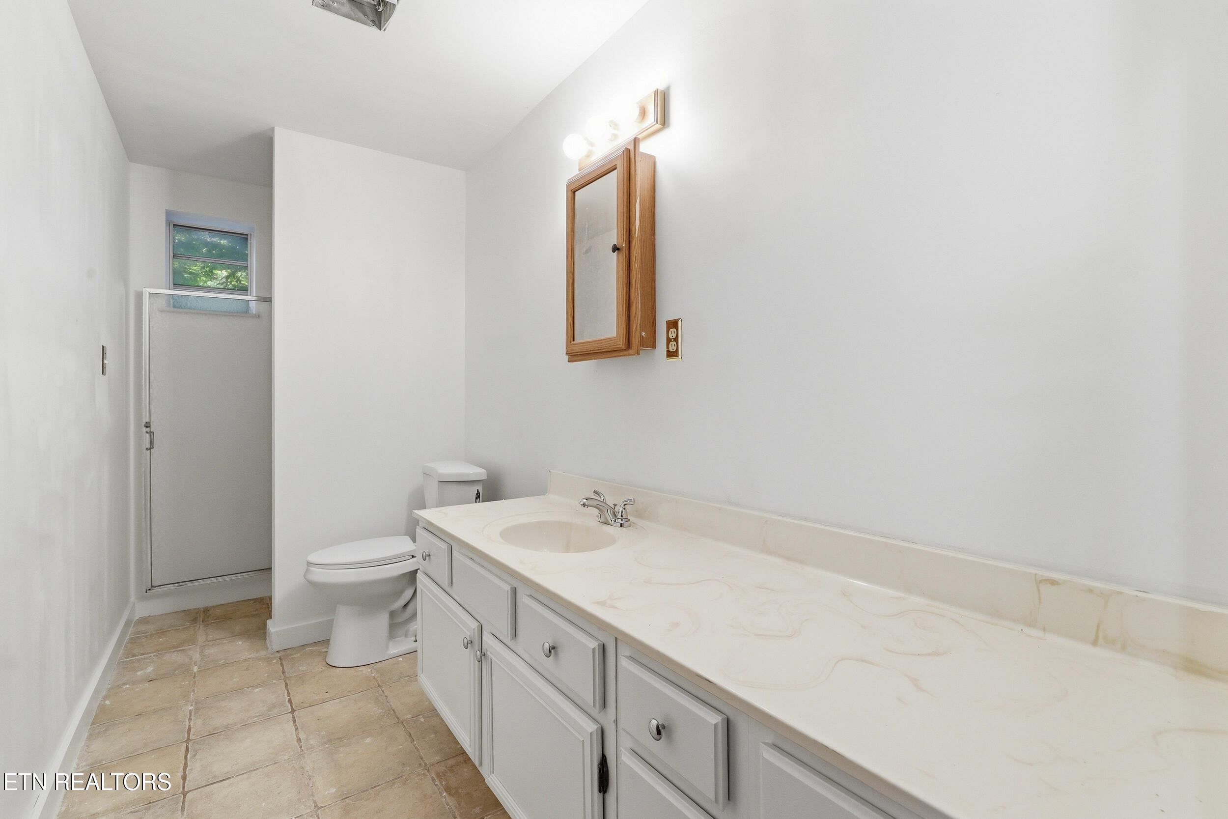 141 Milligan Lane Clinton TN 37716