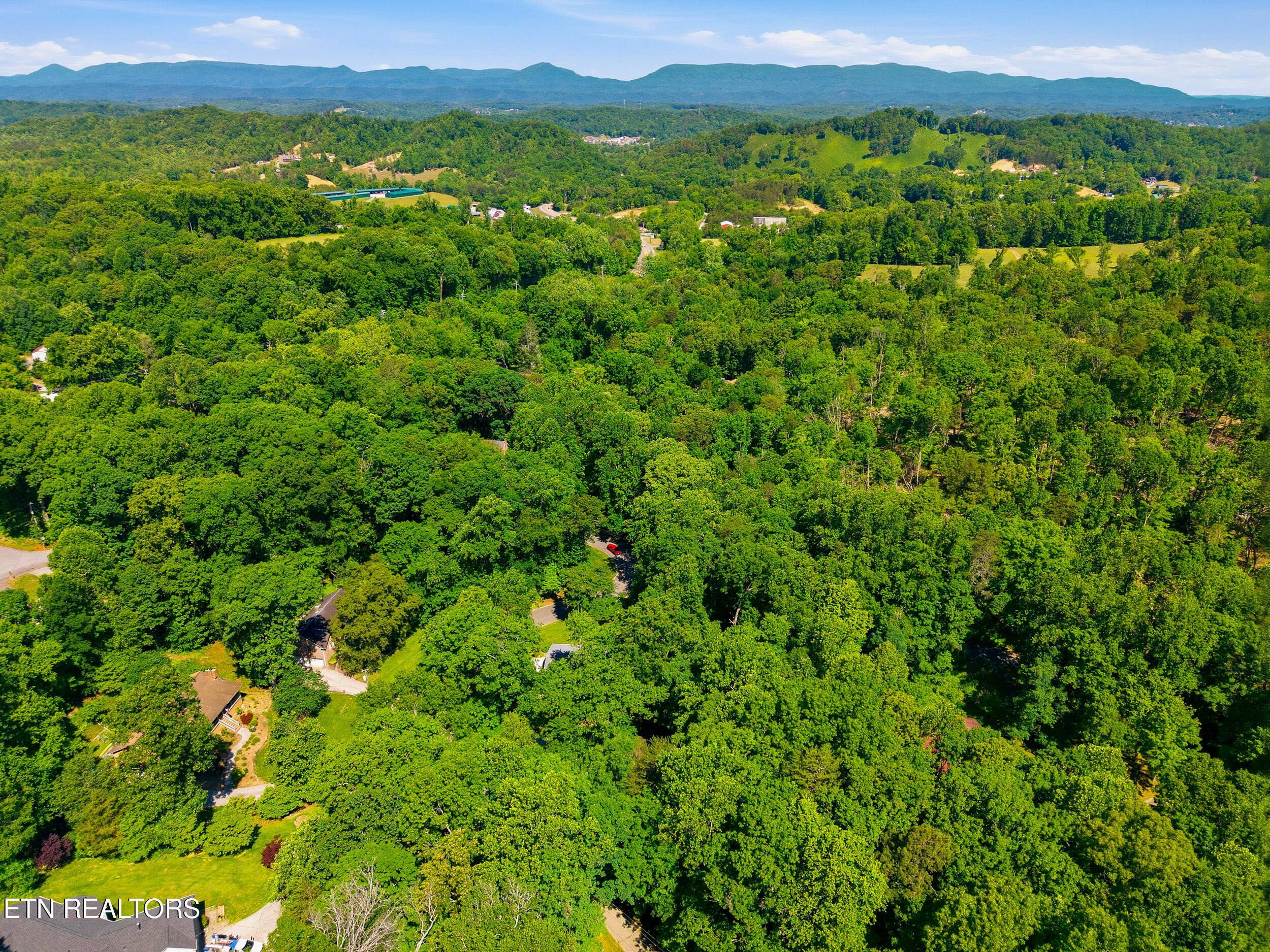 141 Milligan Lane Clinton TN 37716