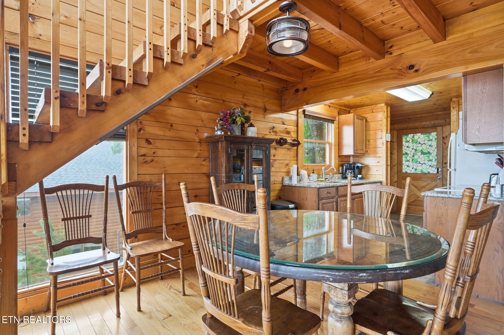 1258 Bird Nest Way Sevierville TN 37862