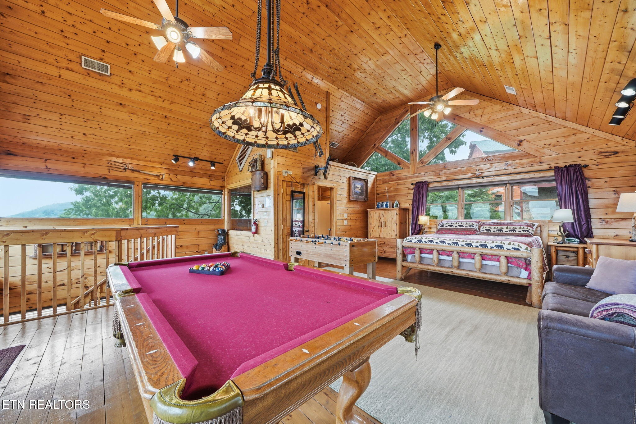 1258 Bird Nest Way Sevierville TN 37862