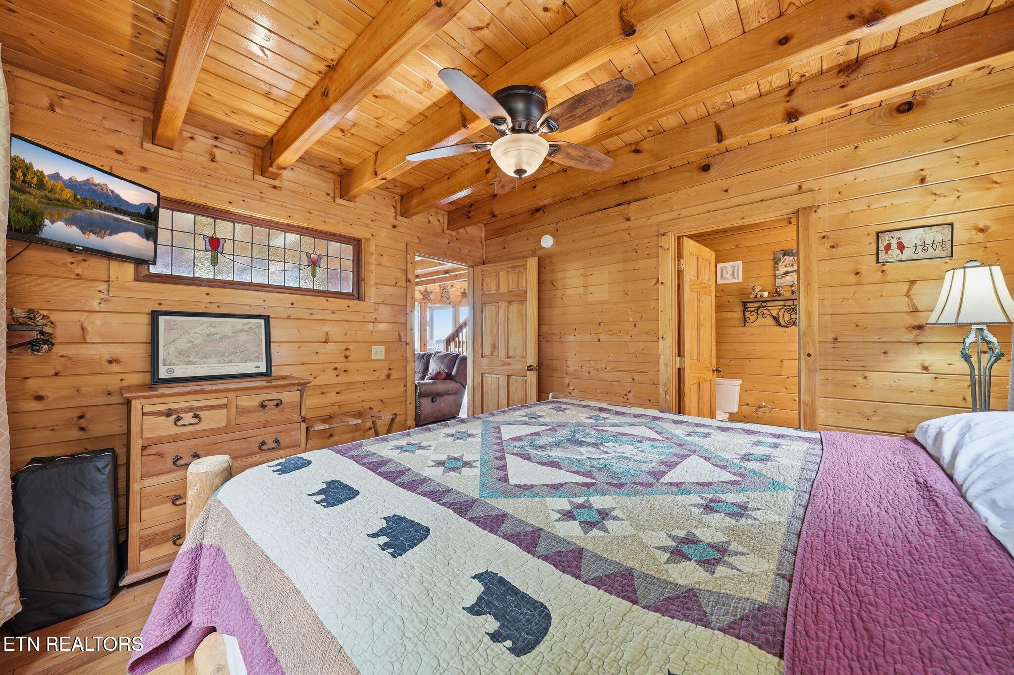 1258 Bird Nest Way Sevierville TN 37862