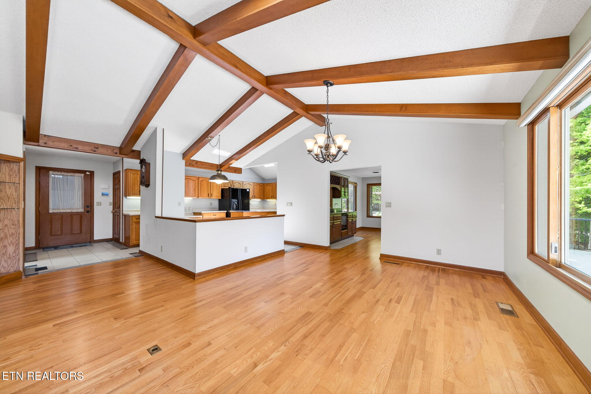 167 Markham Lane Crossville TN 38558