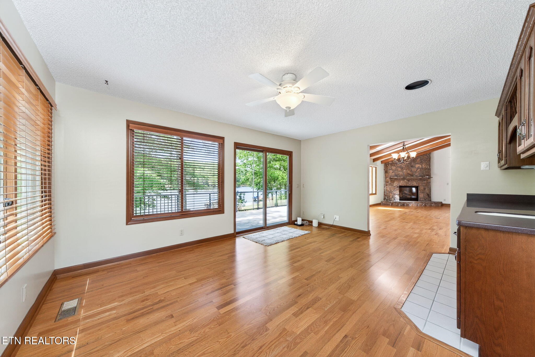 167 Markham Lane Crossville TN 38558