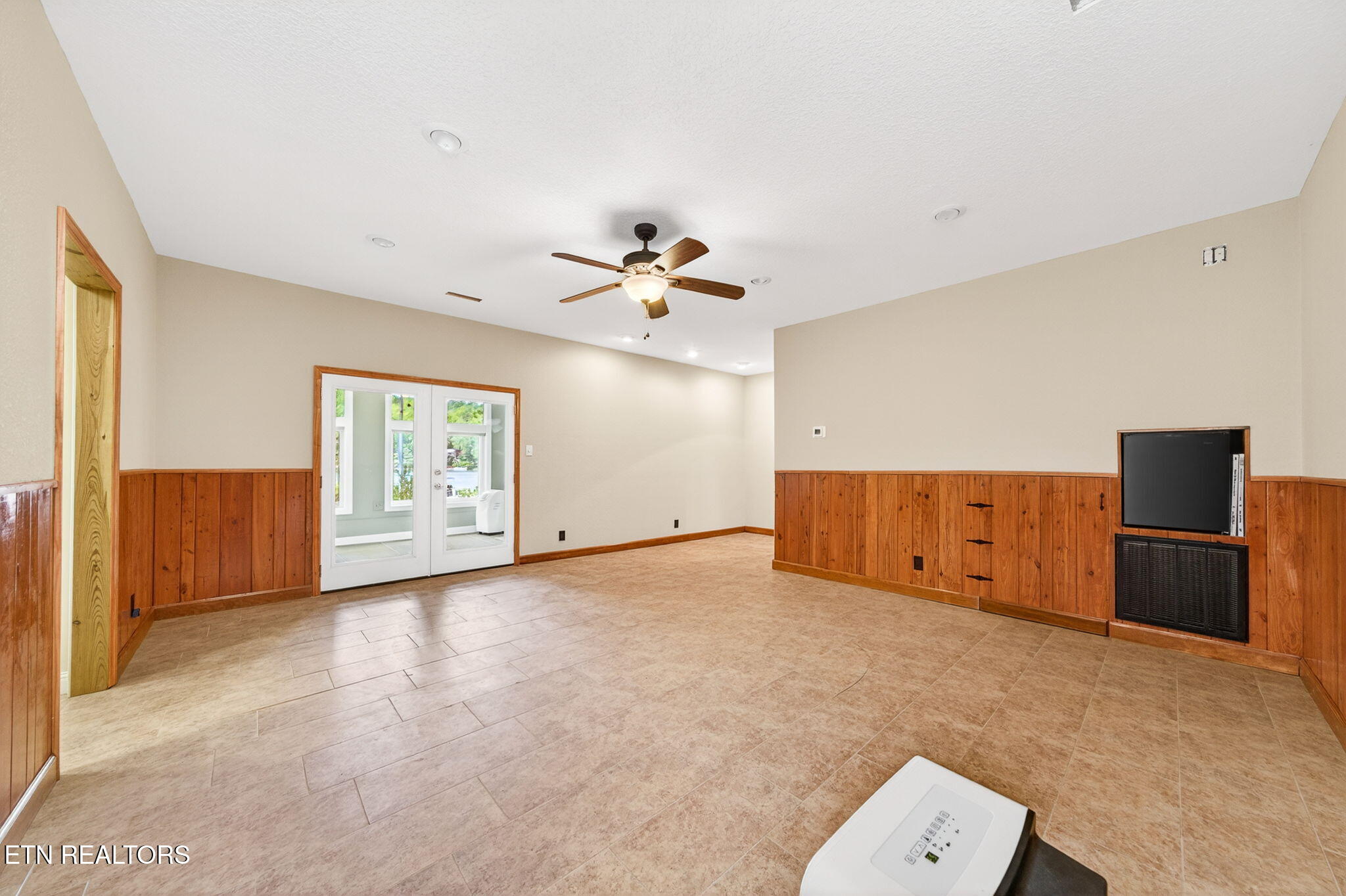 167 Markham Lane Crossville TN 38558
