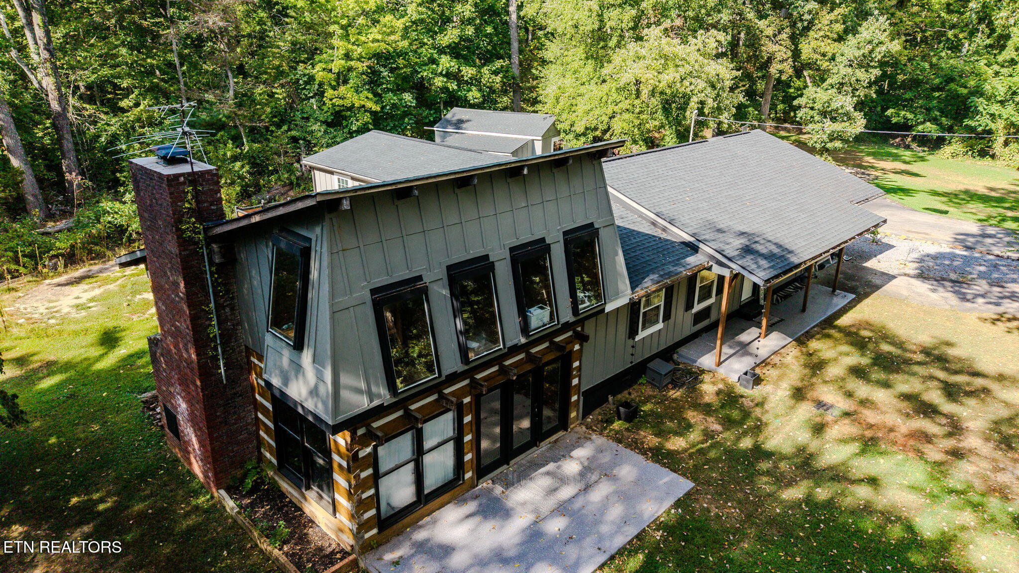 381 Fox Cemetery Road Sevierville TN 37876