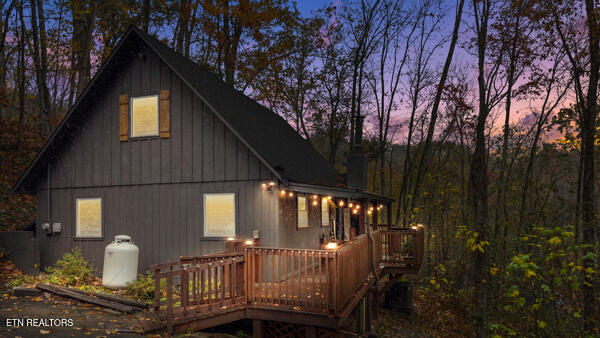 887 Holly Branch Road Gatlinburg TN 37738