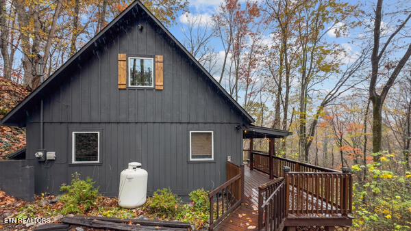 887 Holly Branch Road Gatlinburg TN 37738