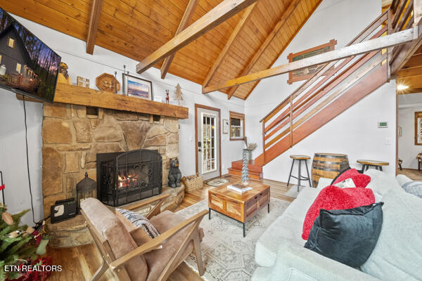 887 Holly Branch Road Gatlinburg TN 37738