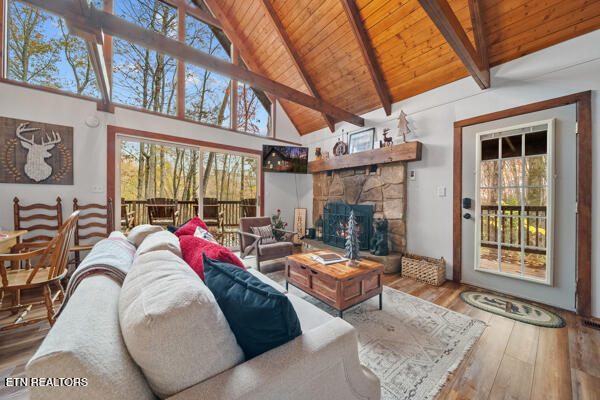 887 Holly Branch Road Gatlinburg TN 37738