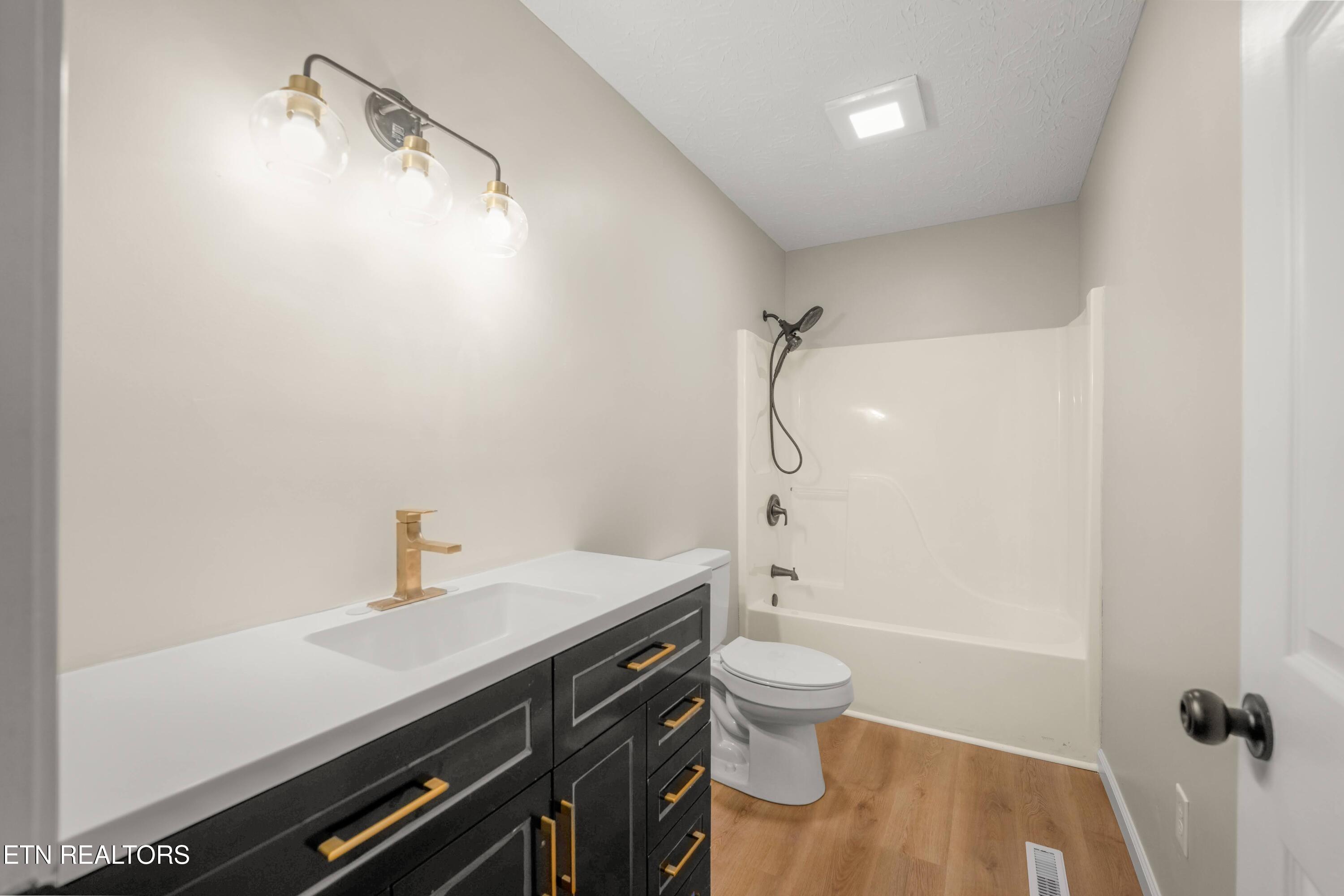 5212 Cheyenne Drive Crossville TN 38572