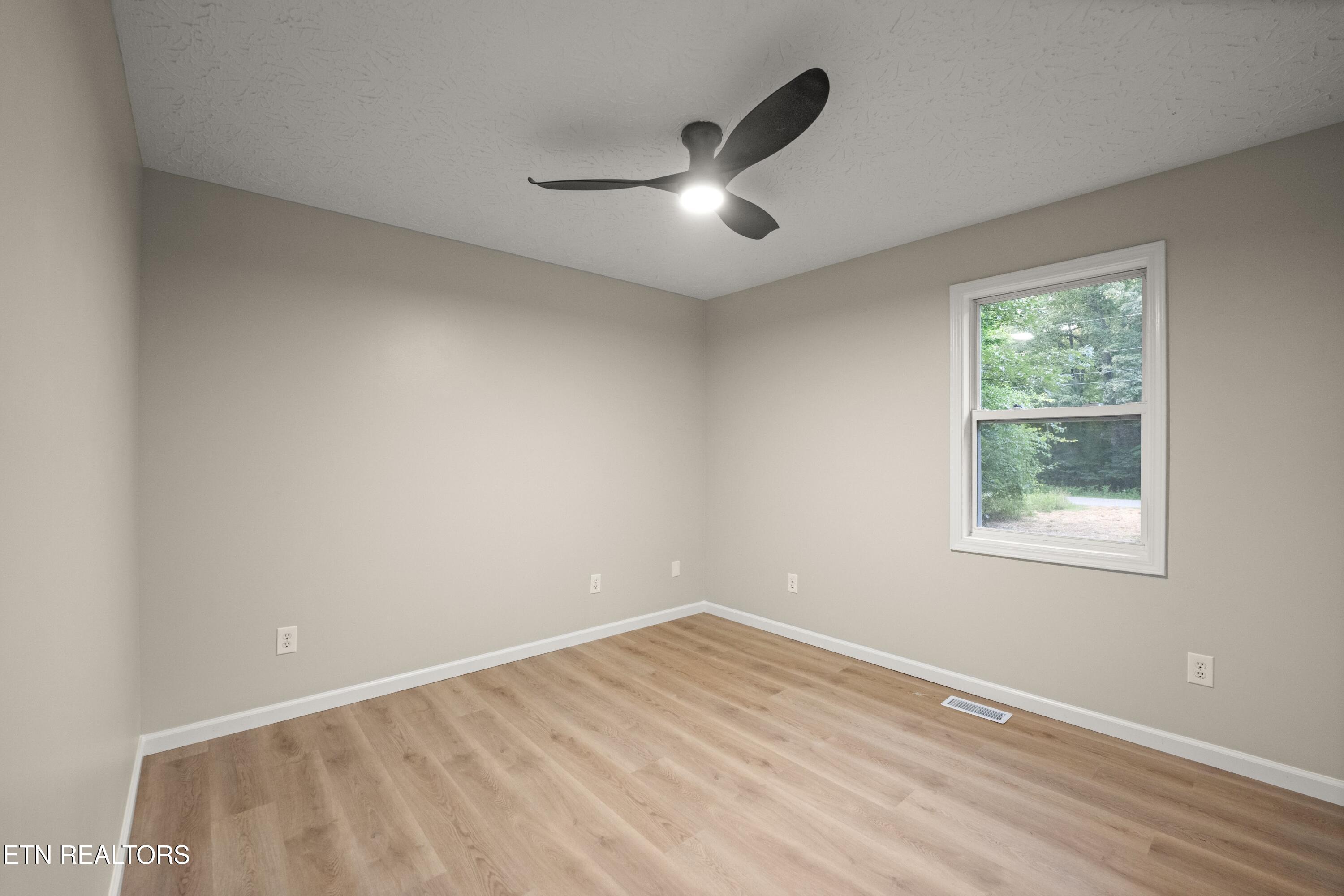 5212 Cheyenne Drive Crossville TN 38572