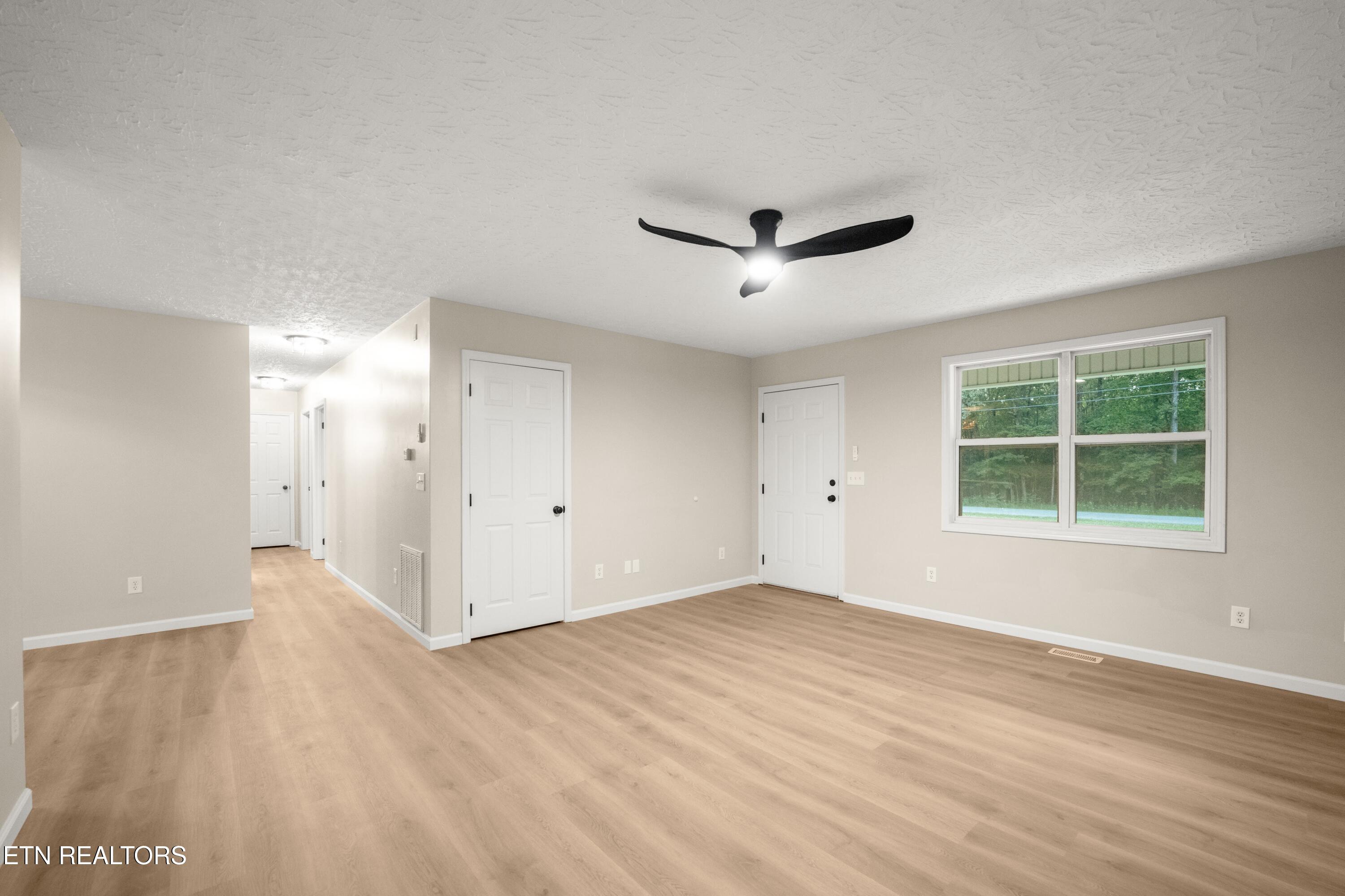 5212 Cheyenne Drive Crossville TN 38572