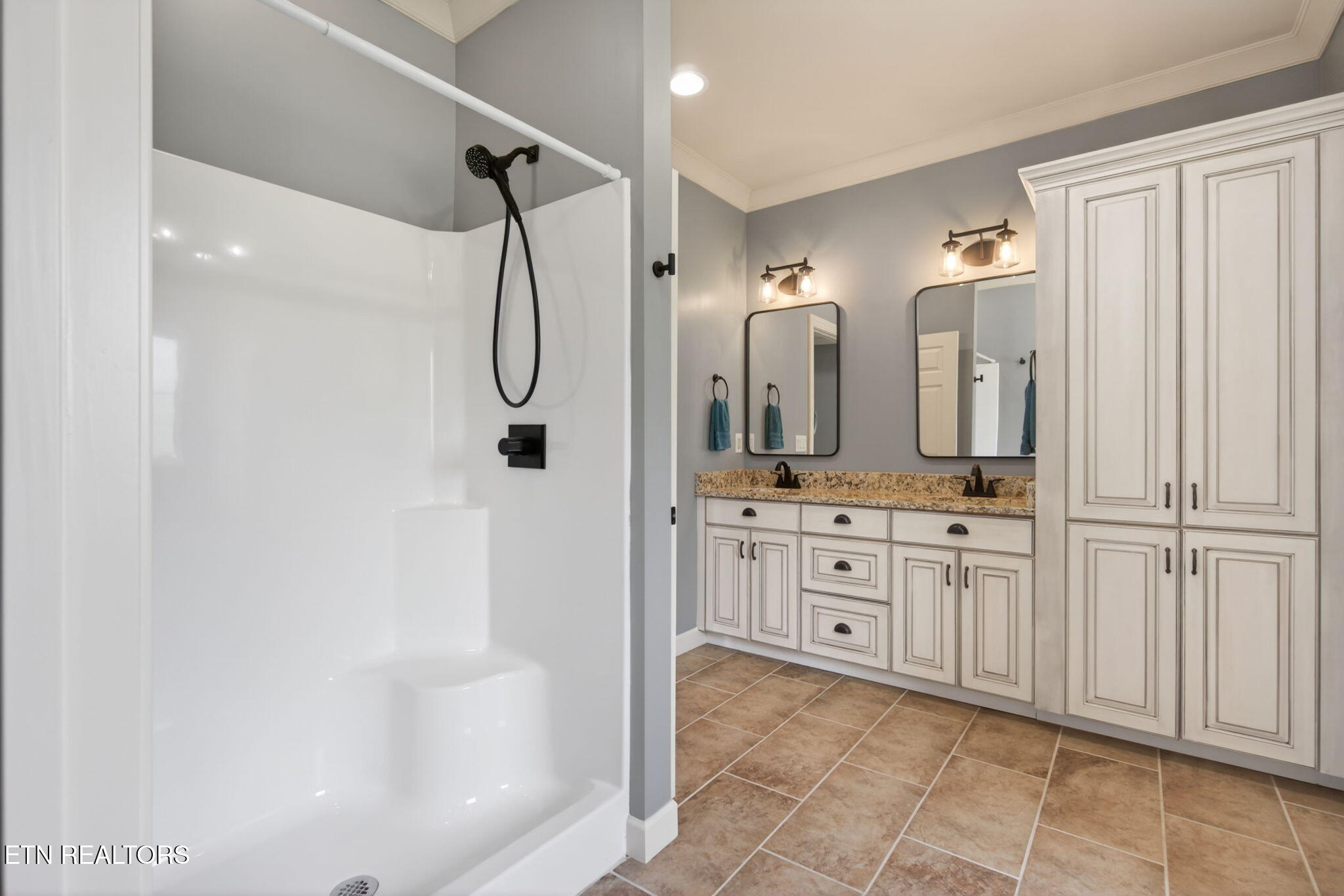 4068 Charlton Cookeville TN 38501