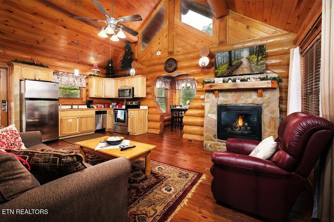 2910 Piney Ridge Way Sevierville TN 37862