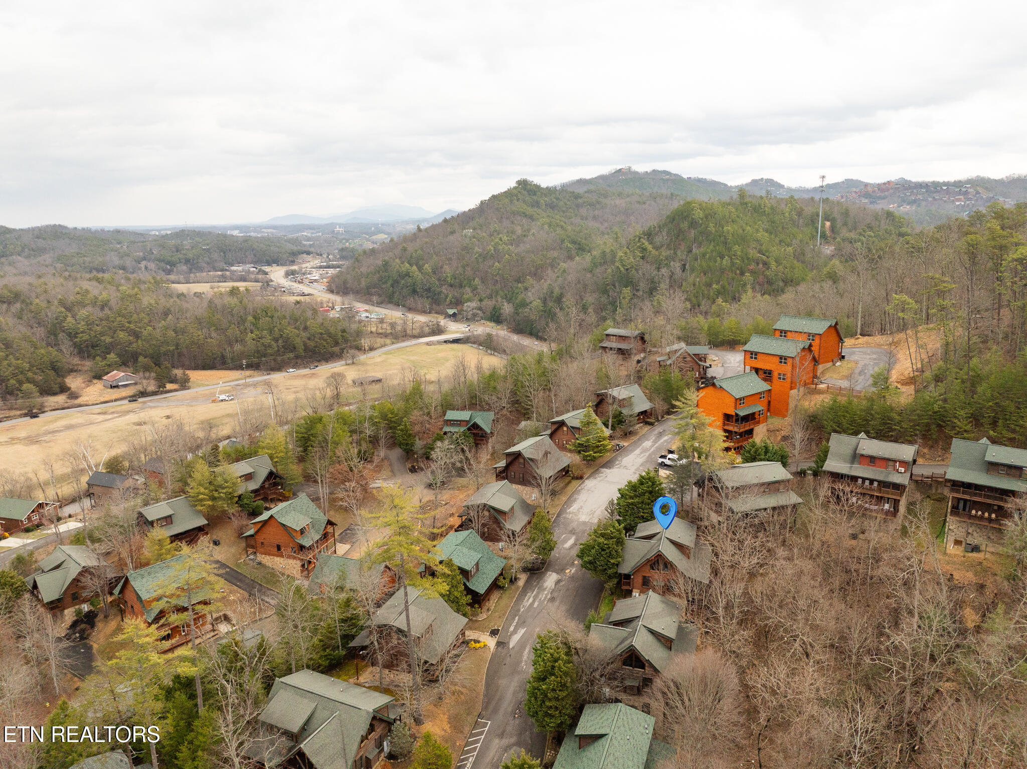 2020 Bear Creek Way Pigeon Forge TN 37862