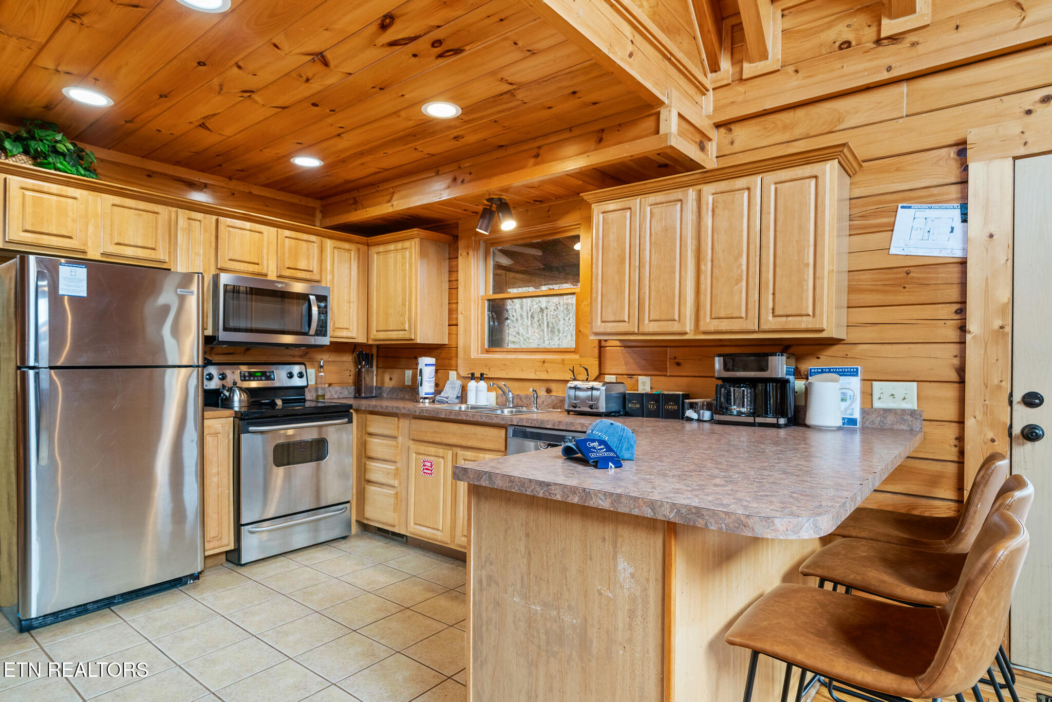 2020 Bear Creek Way Pigeon Forge TN 37862