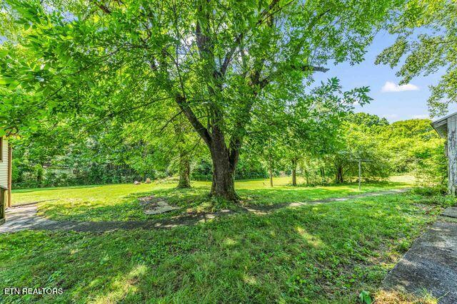 5823 3rd Lane Knoxville TN 37912