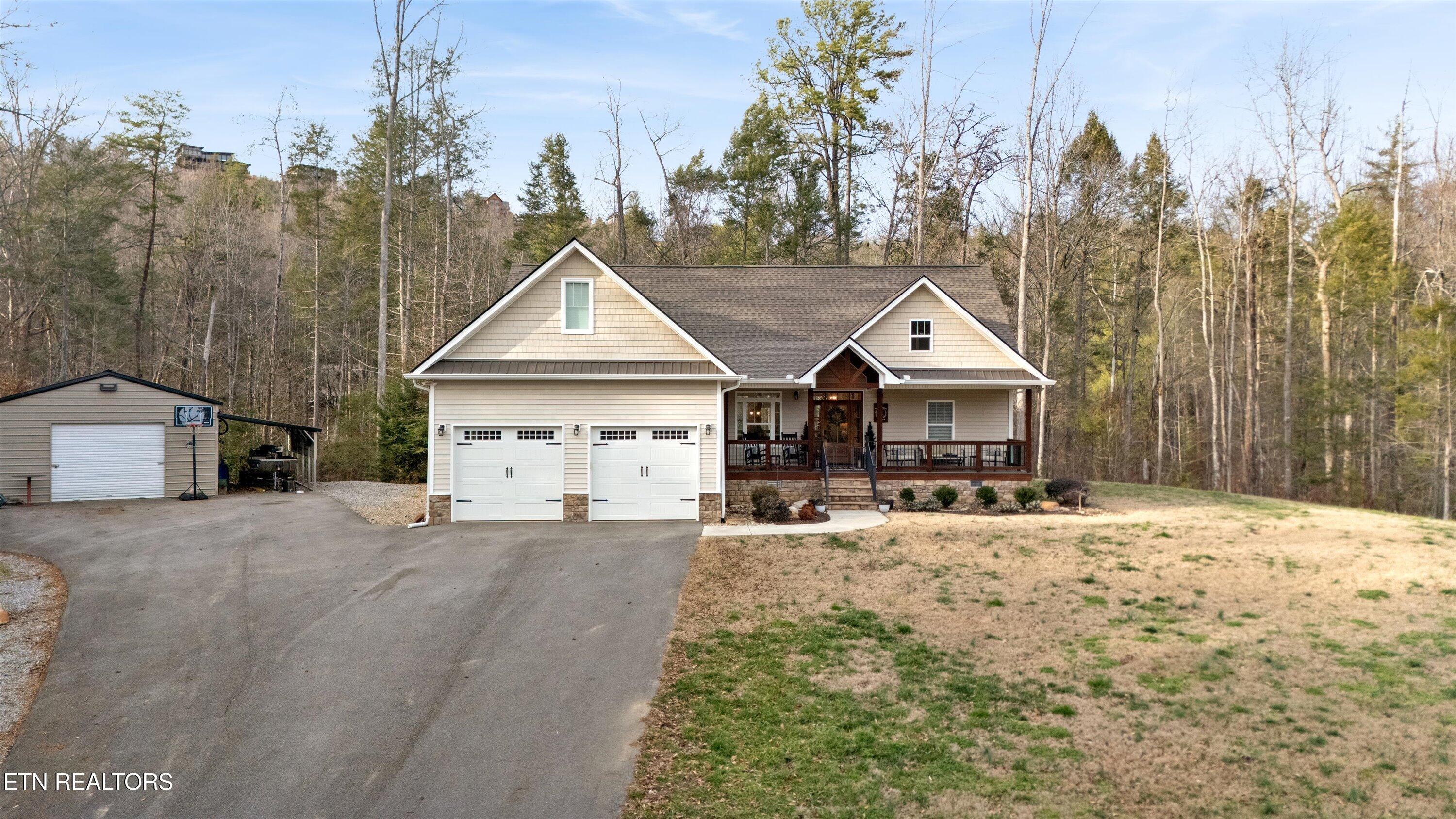2116 Cub Circle Sevierville TN 37862