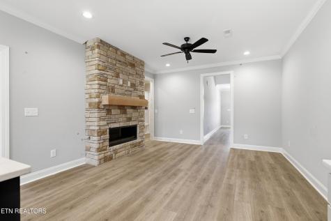 1812 Poplar Spgs Place Maryville TN 37803