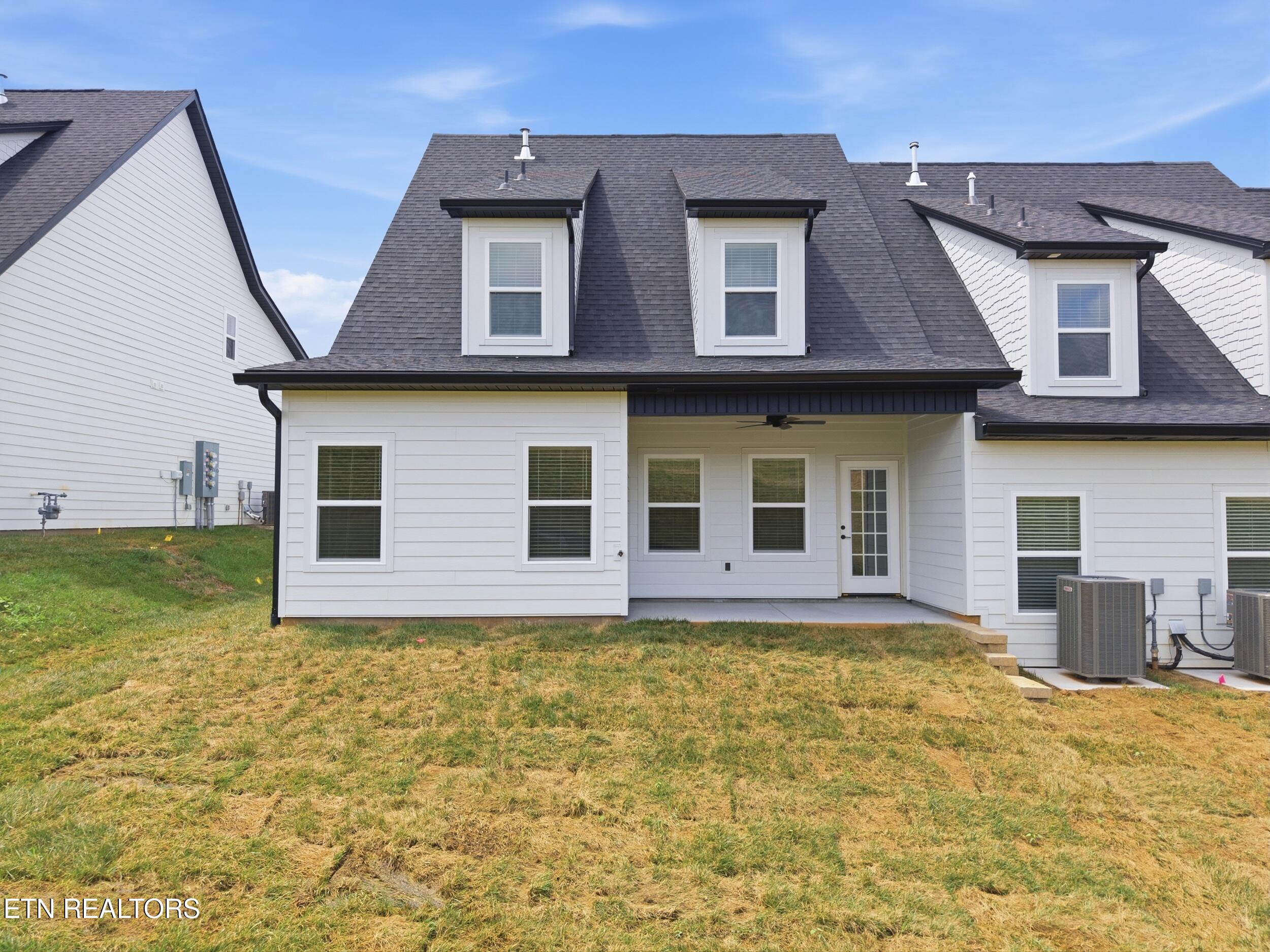1812 Poplar Spgs Place Maryville TN 37803