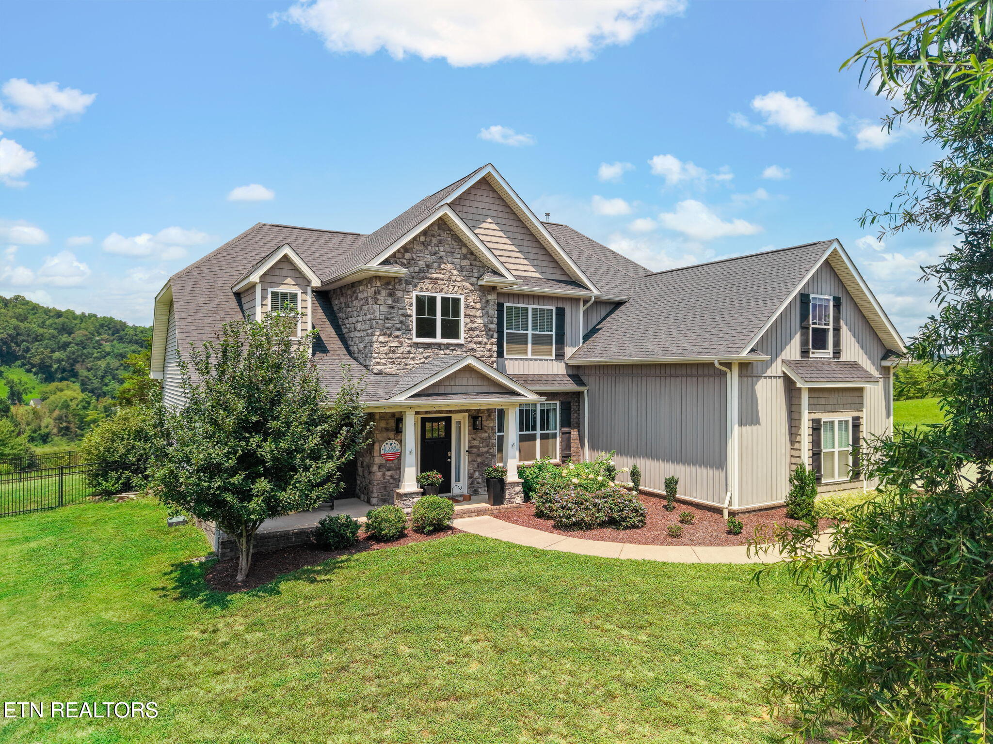 102 Pineberry West Road Oak Ridge TN 37830