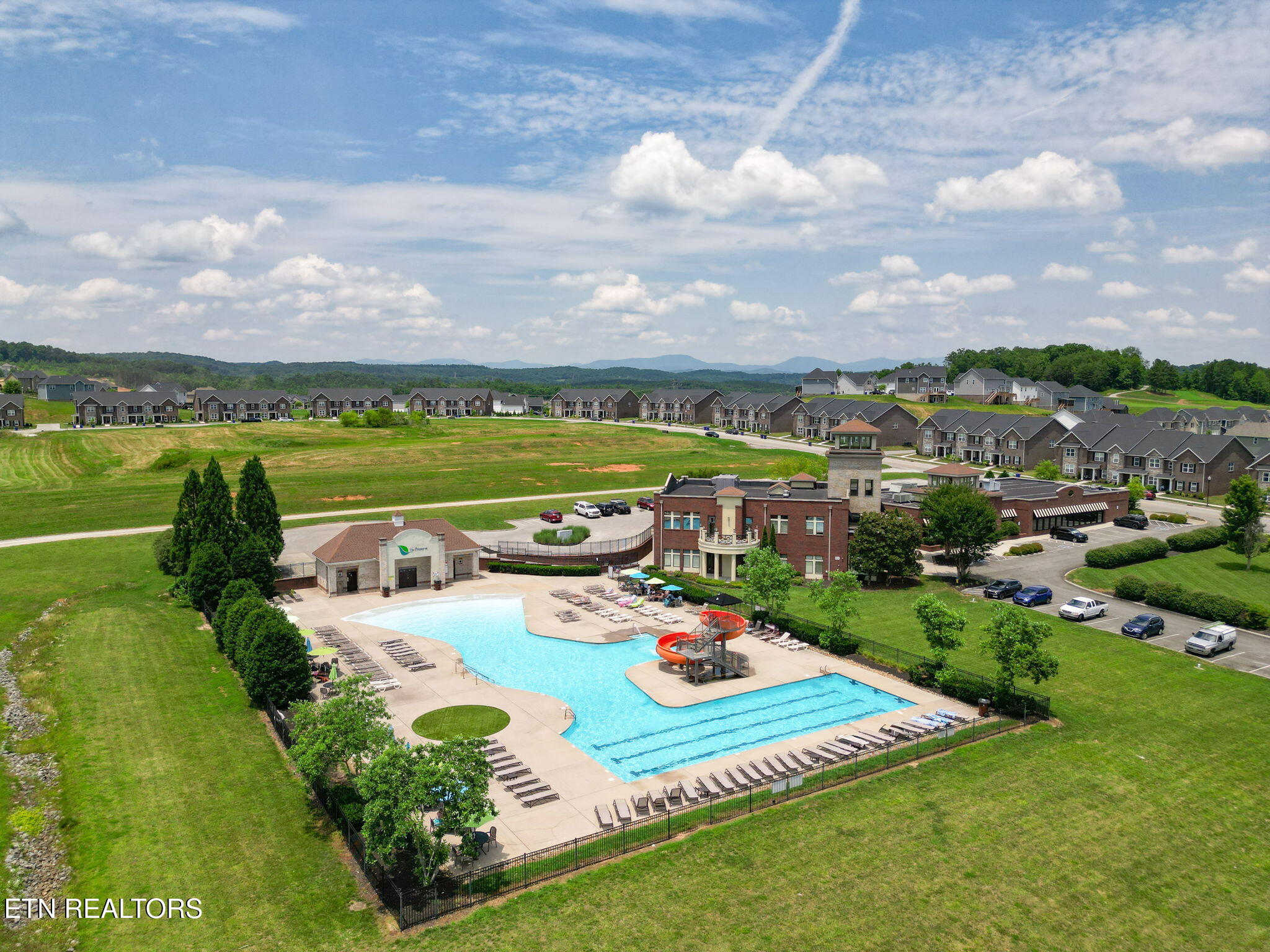 102 Pineberry West Road Oak Ridge TN 37830
