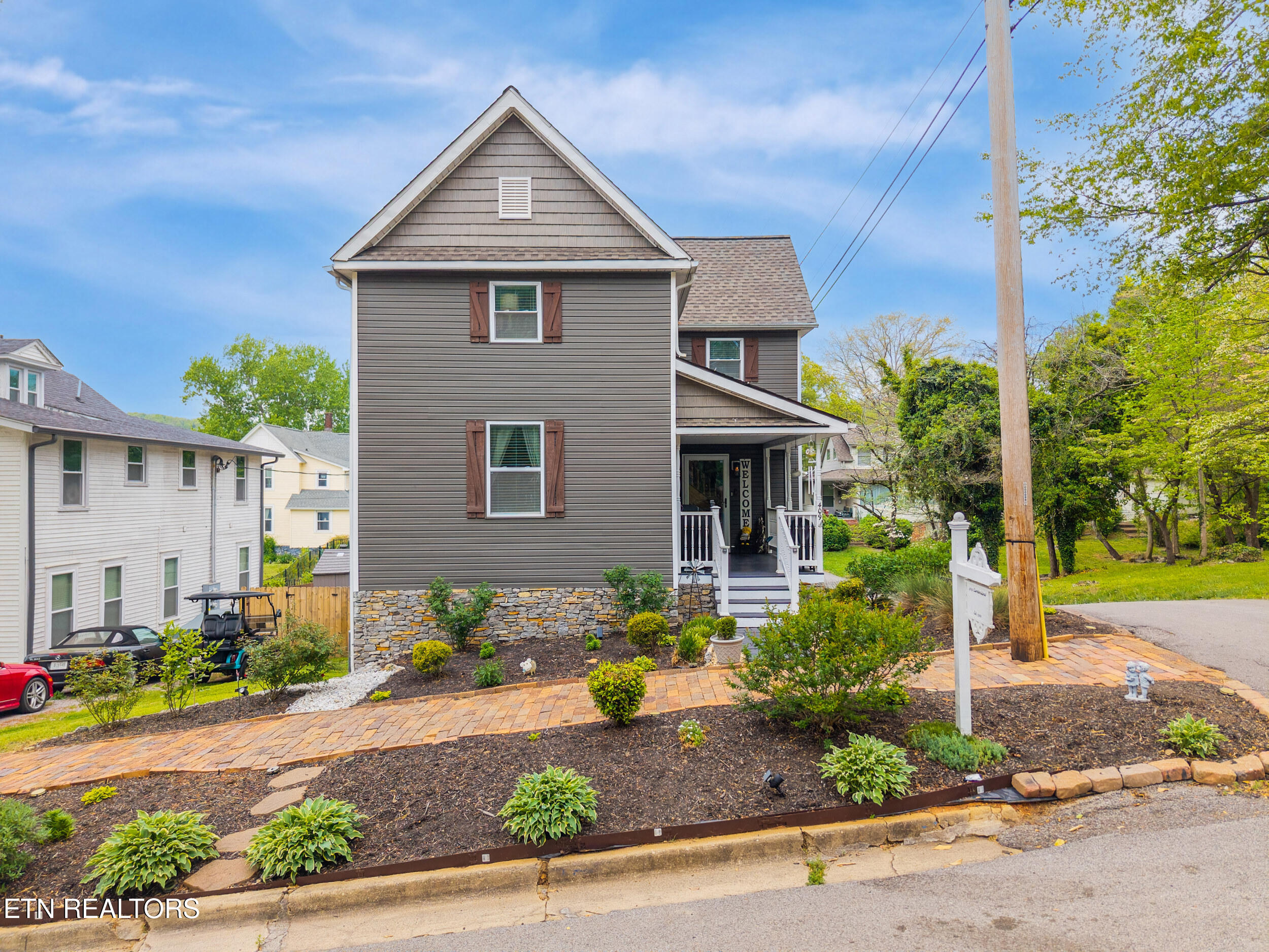 409 Cumberland Street Harriman TN 37748
