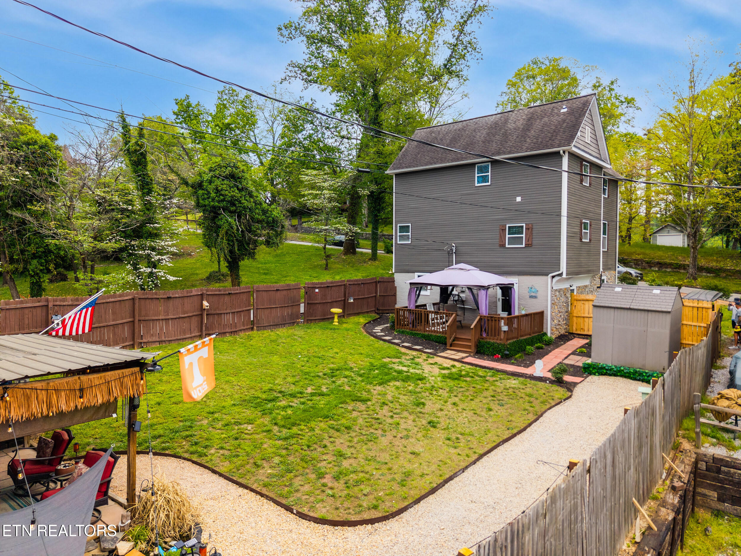 409 Cumberland Street Harriman TN 37748