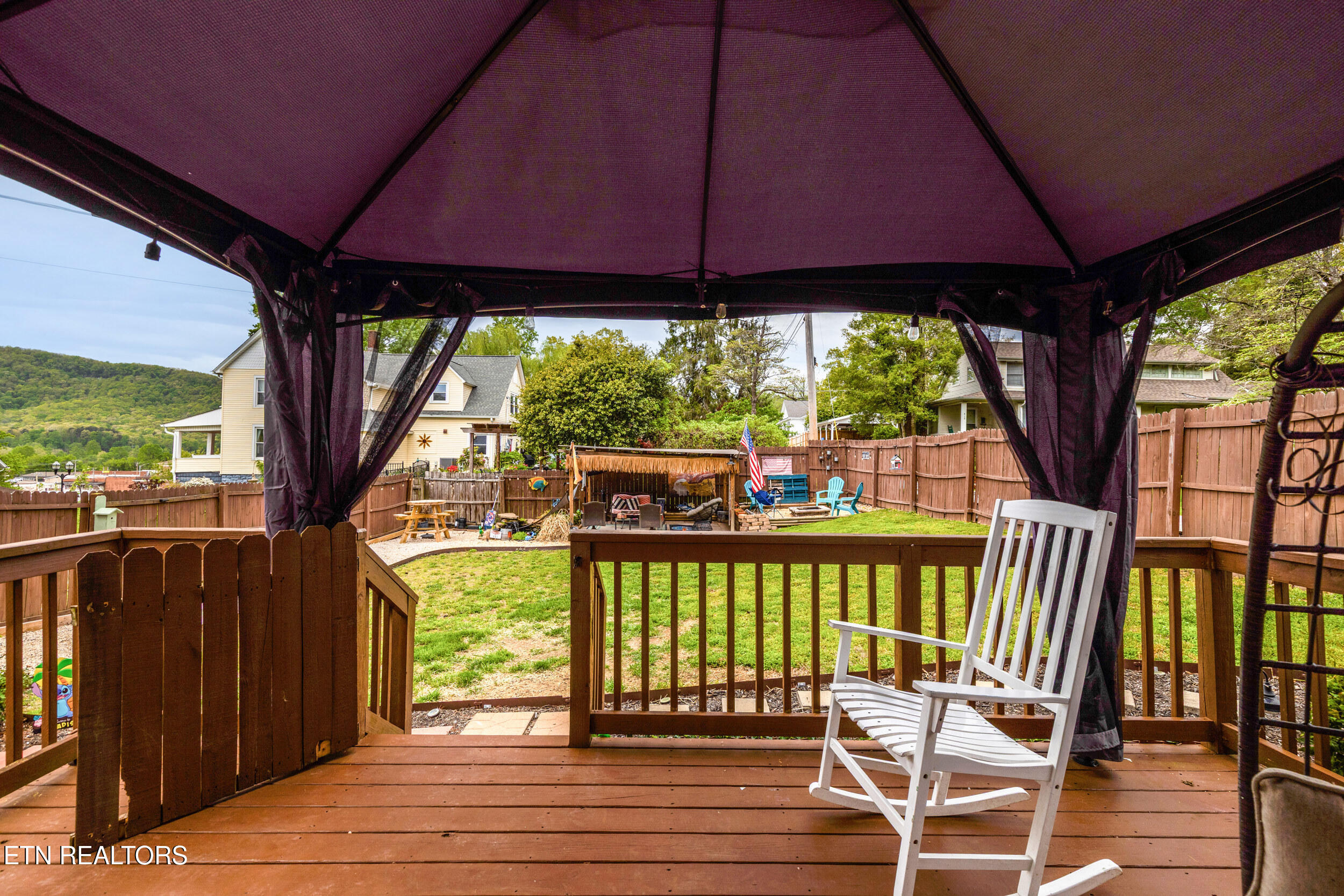 409 Cumberland Street Harriman TN 37748