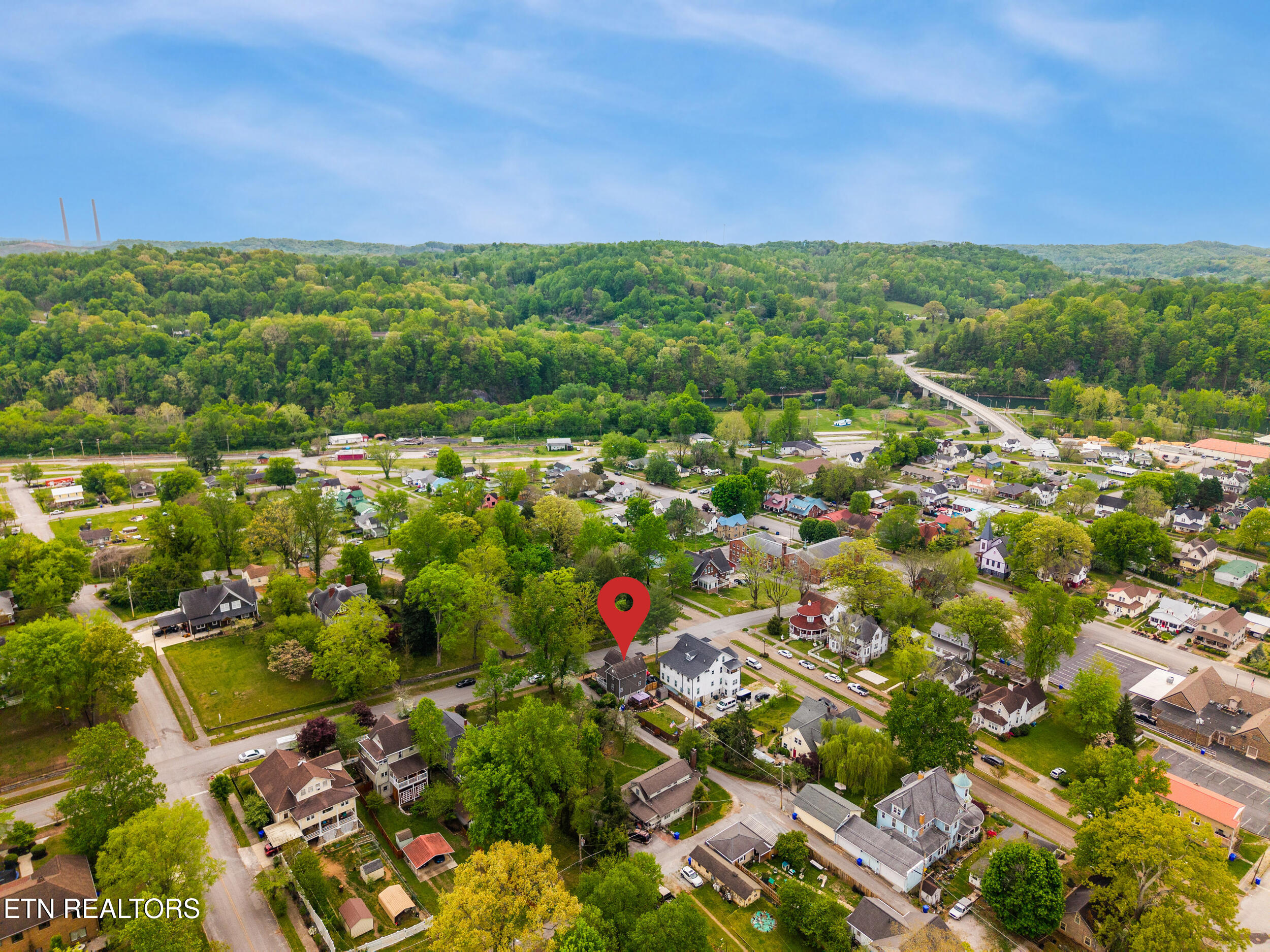 409 Cumberland Street Harriman TN 37748