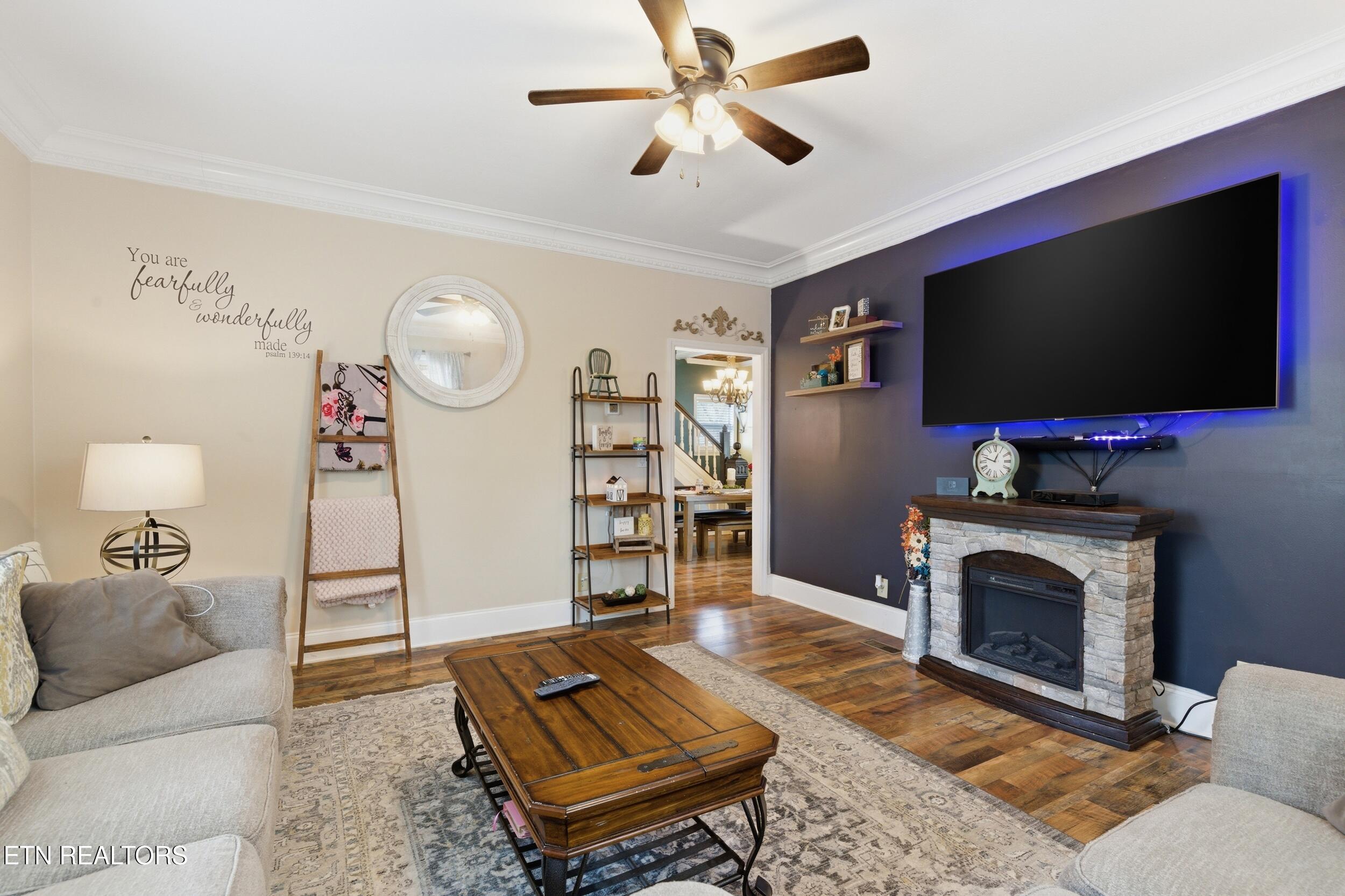 409 Cumberland Street Harriman TN 37748