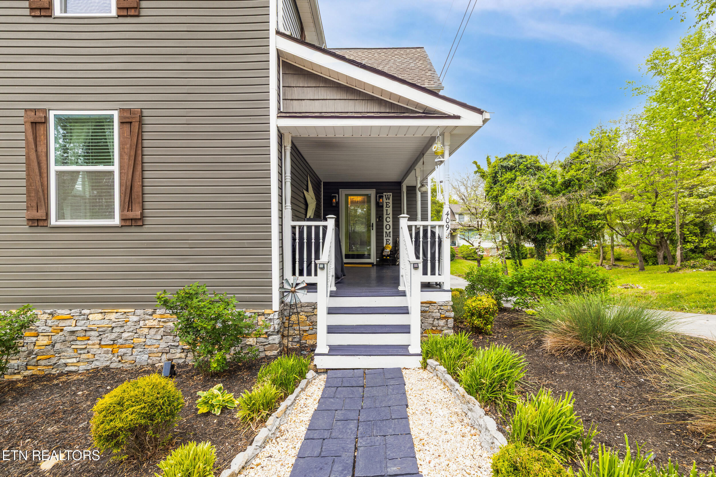 409 Cumberland Street Harriman TN 37748