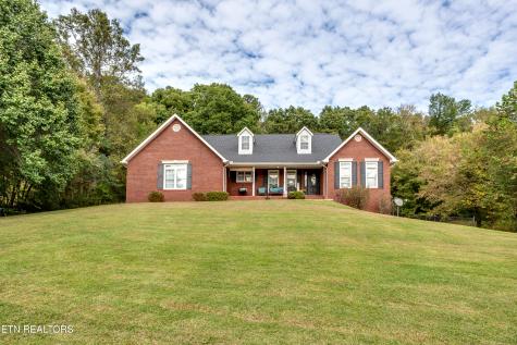 949 Hill Street Jellico TN 37762