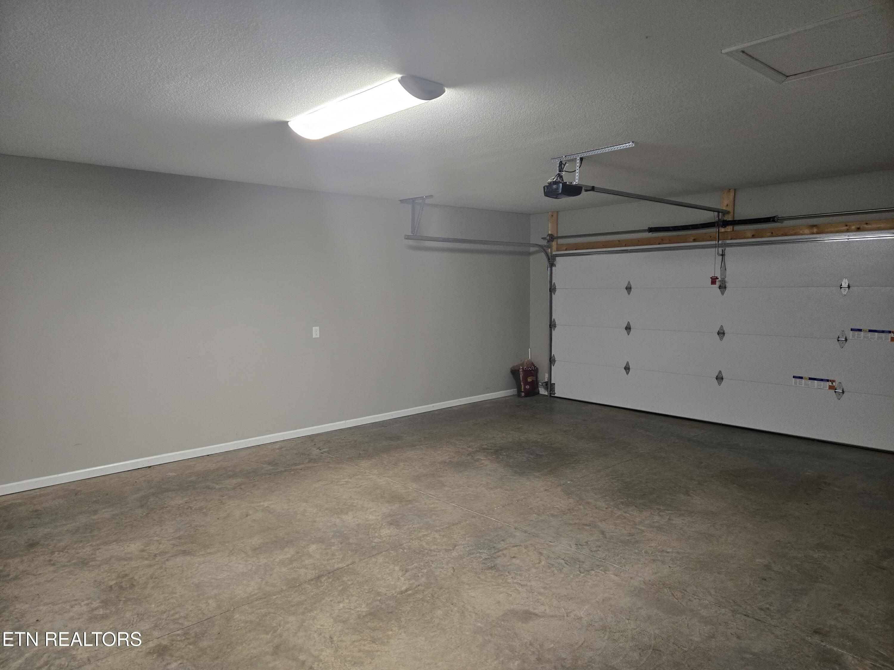140 Jesse Loop Crossville TN 38555