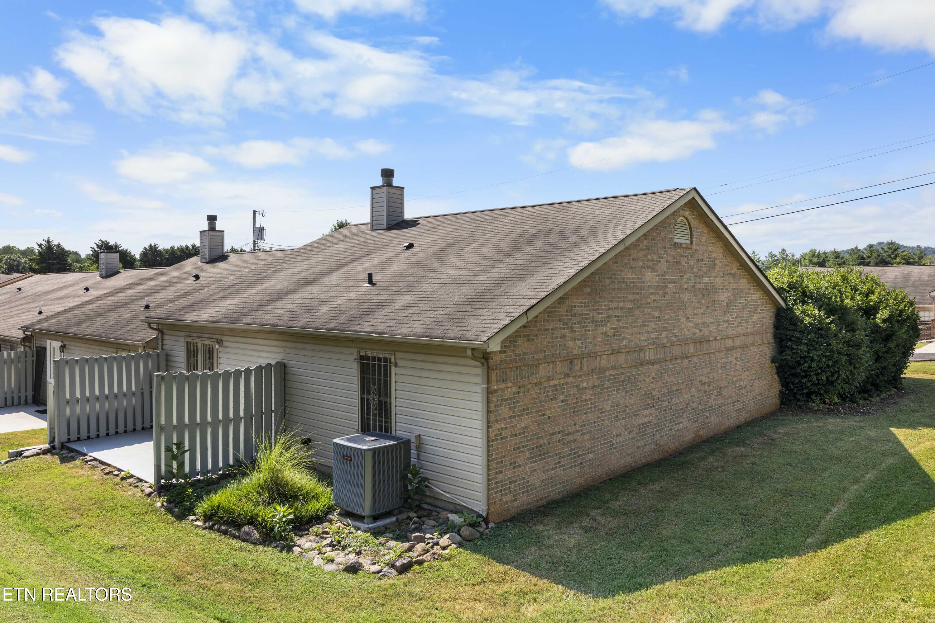817 Villaview Way Knoxville TN 37920