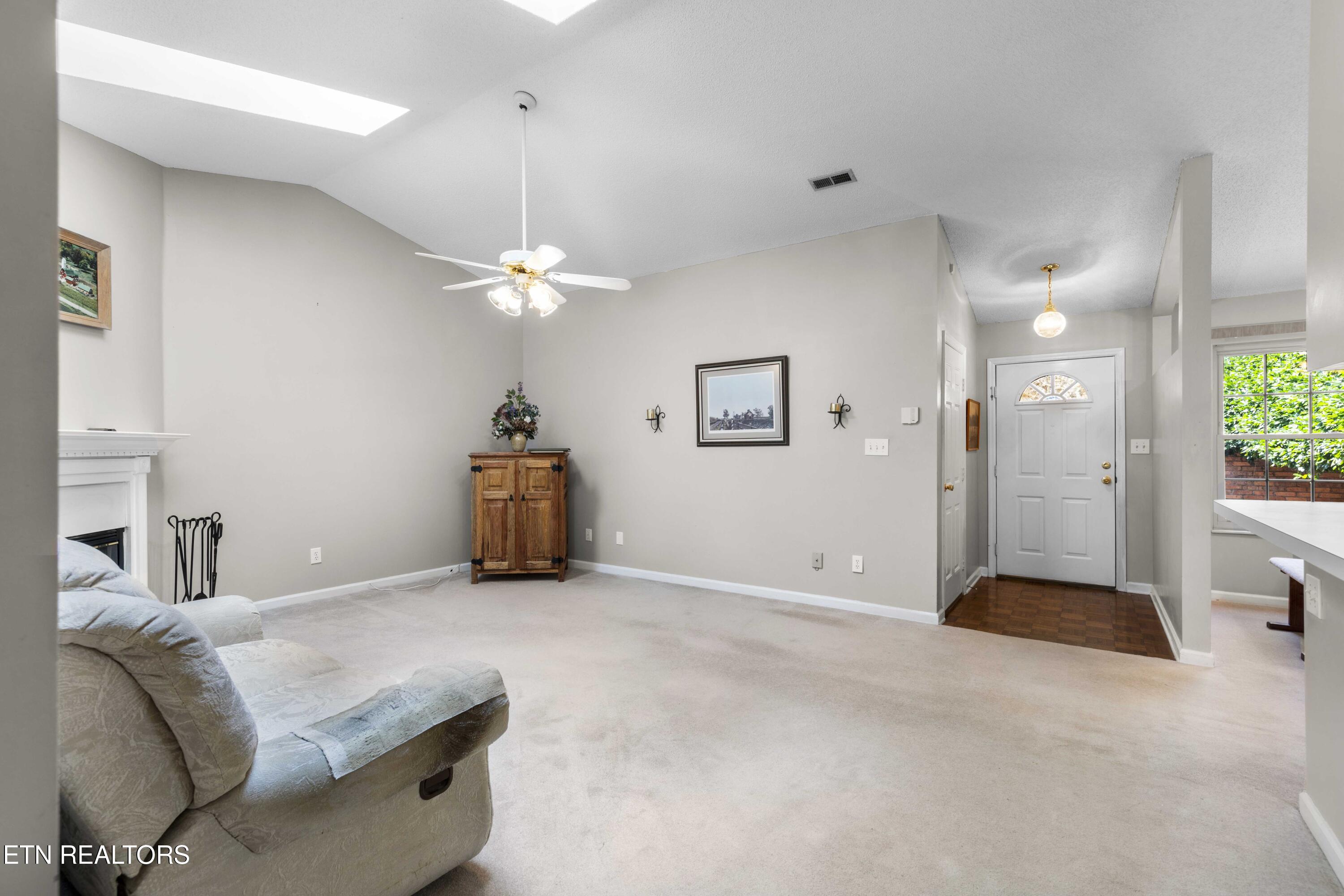 817 Villaview Way Knoxville TN 37920