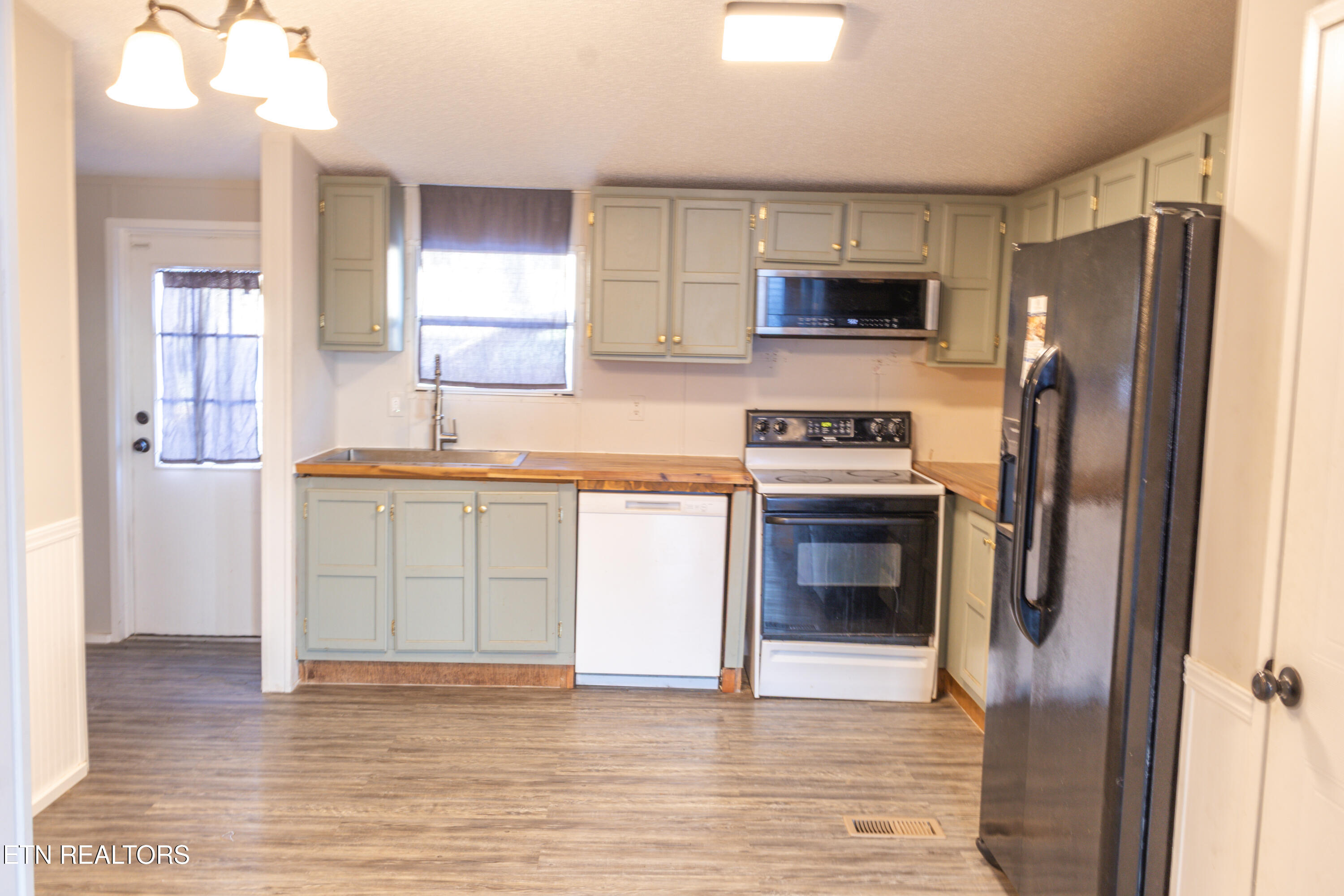 4217 Skyline Drive Knoxville TN 37914