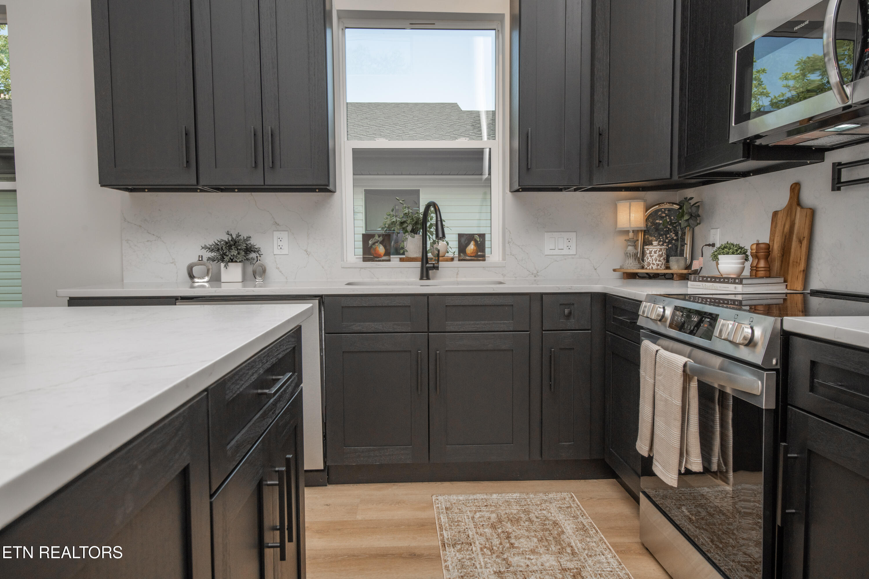 2329 Rock Gardens Drive Sevierville TN 37876