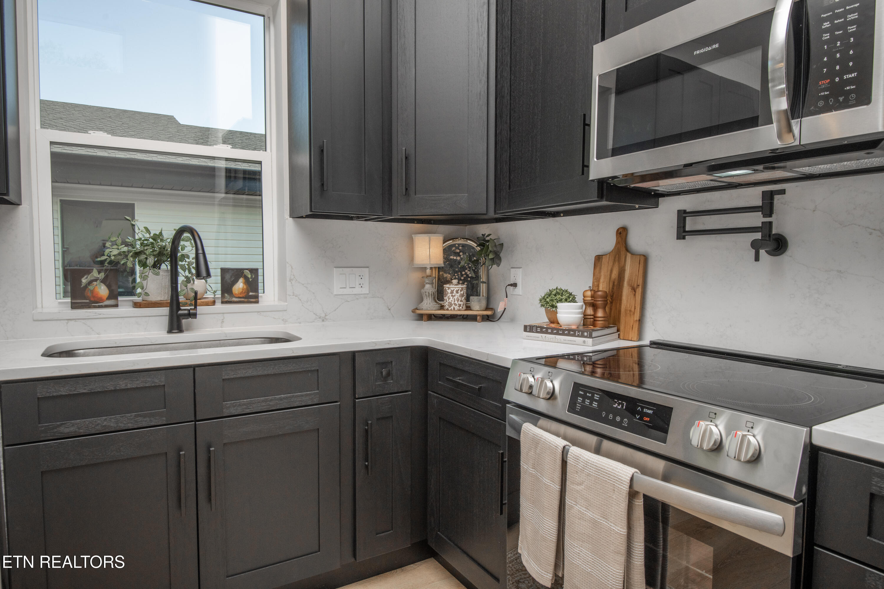 2329 Rock Gardens Drive Sevierville TN 37876